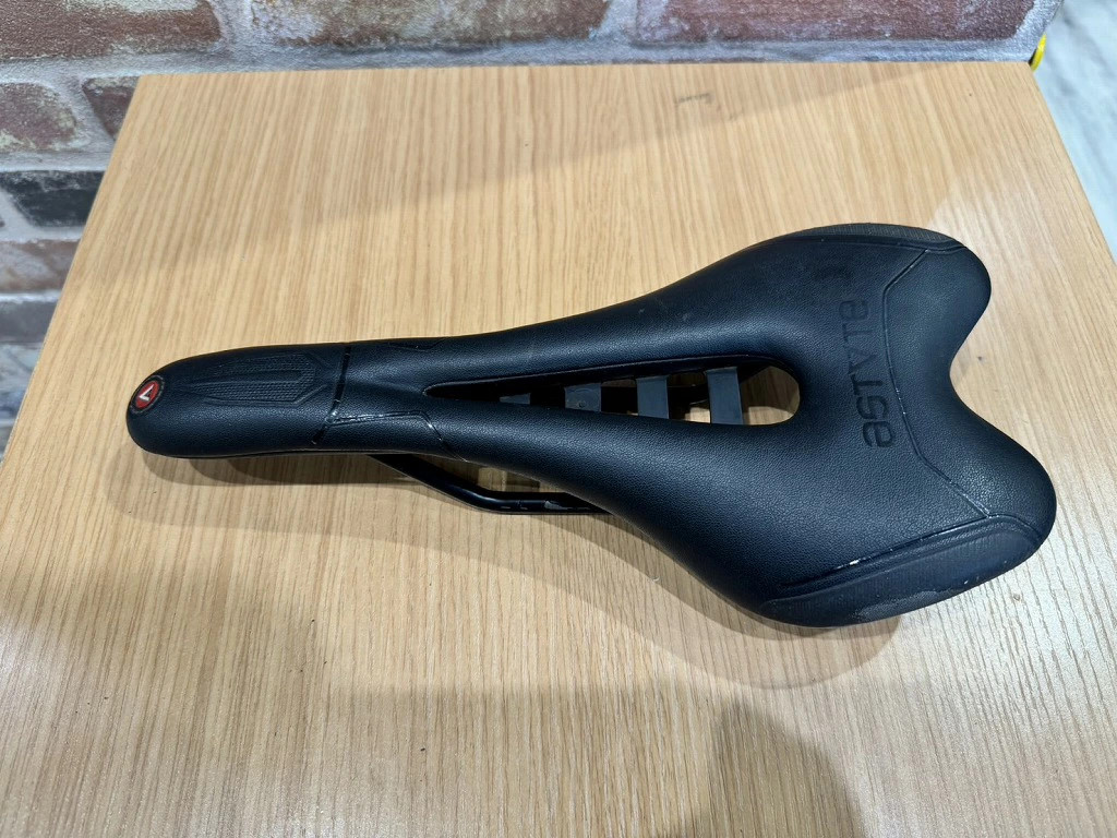 Required Astute Astvte Saddle Skyline Vt Cowma