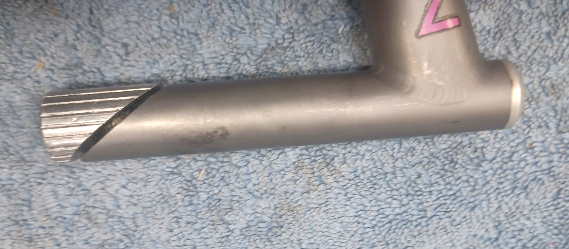 used, DEAN 125mm, 22.2mm dia. Titanium Quill Stem, Fits 26mm Bar Clamp, 1″ Fork