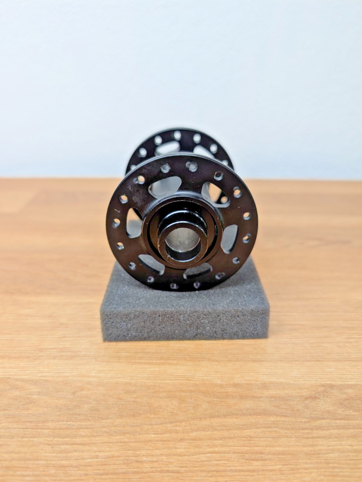 Bear Pawls MTB Boost Front Hub – 15×110 mm – 32H – 6 Bolt Disc – Take Off