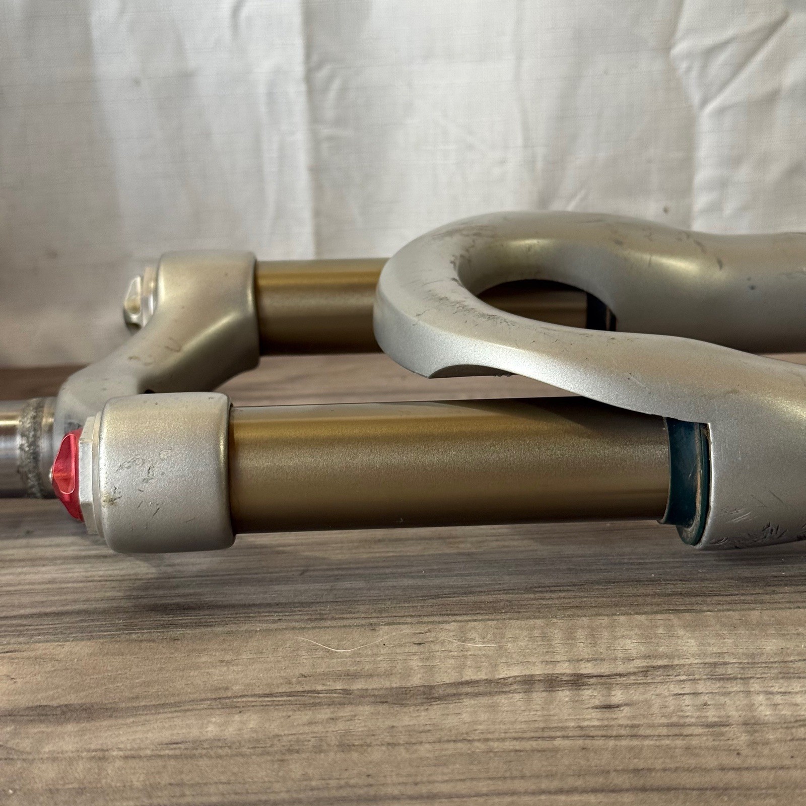 Fox 32 F100X Suspension Fork 1 1/8 Disc 190 Non-Taper Straight Steerer