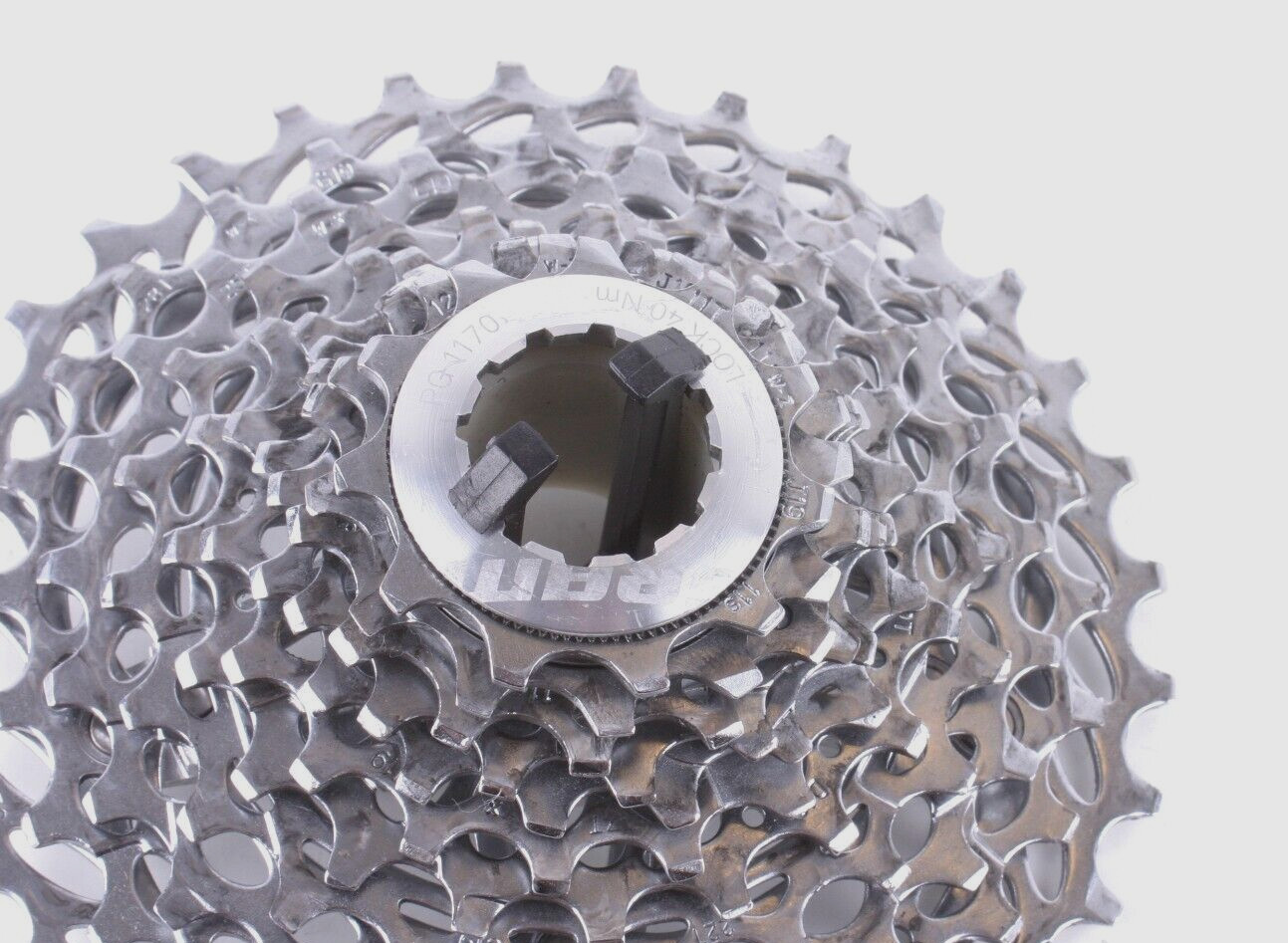SRAM PG-1170 11 Speed Cassette 11-32 Tooth Silver Clean Low Miles Used Shape