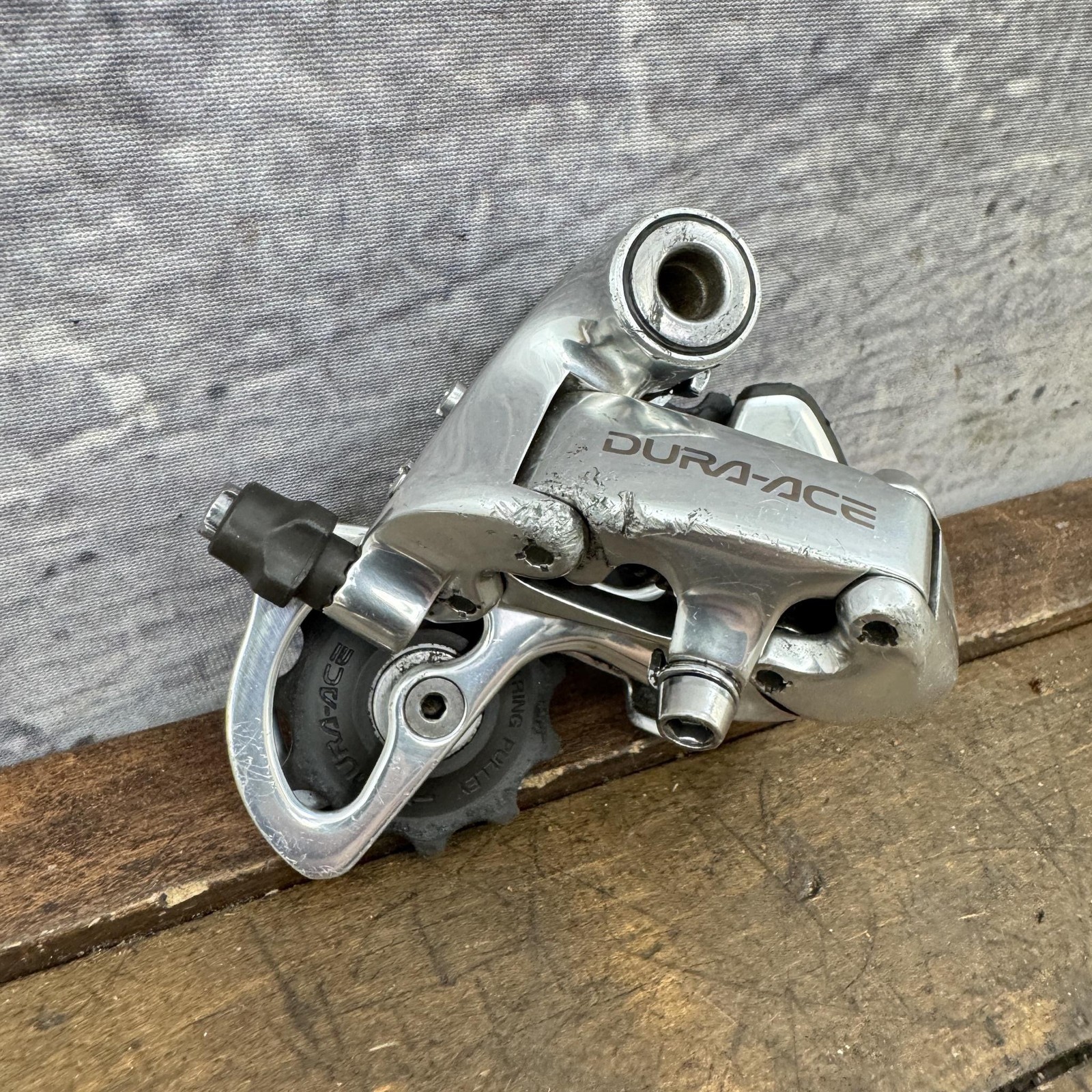 Vintage Shimano Dura-Ace RD-7700 Rear Derailleur 9 Speed Short Cage Silver 185g