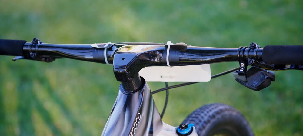 -12° 180g Carbon Integrated MTB Bicycle Handlebar XC AM Strength bike Flat Bar