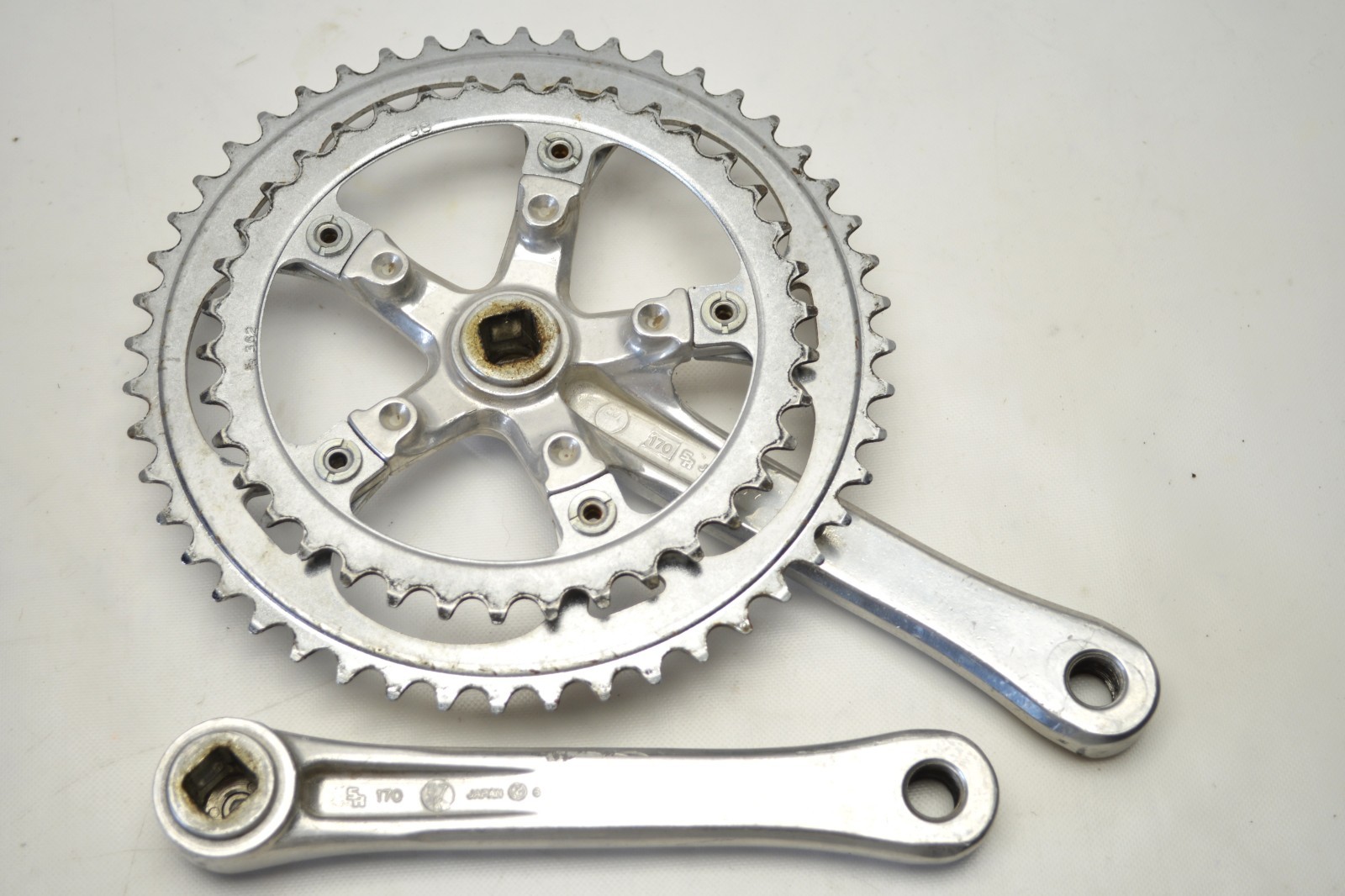 SR SAKAE SX ROAD BICYCLE 170 MM 48/39 TOOTH JIS 110 BCD CRANKSET 9/16″X 20 TPI