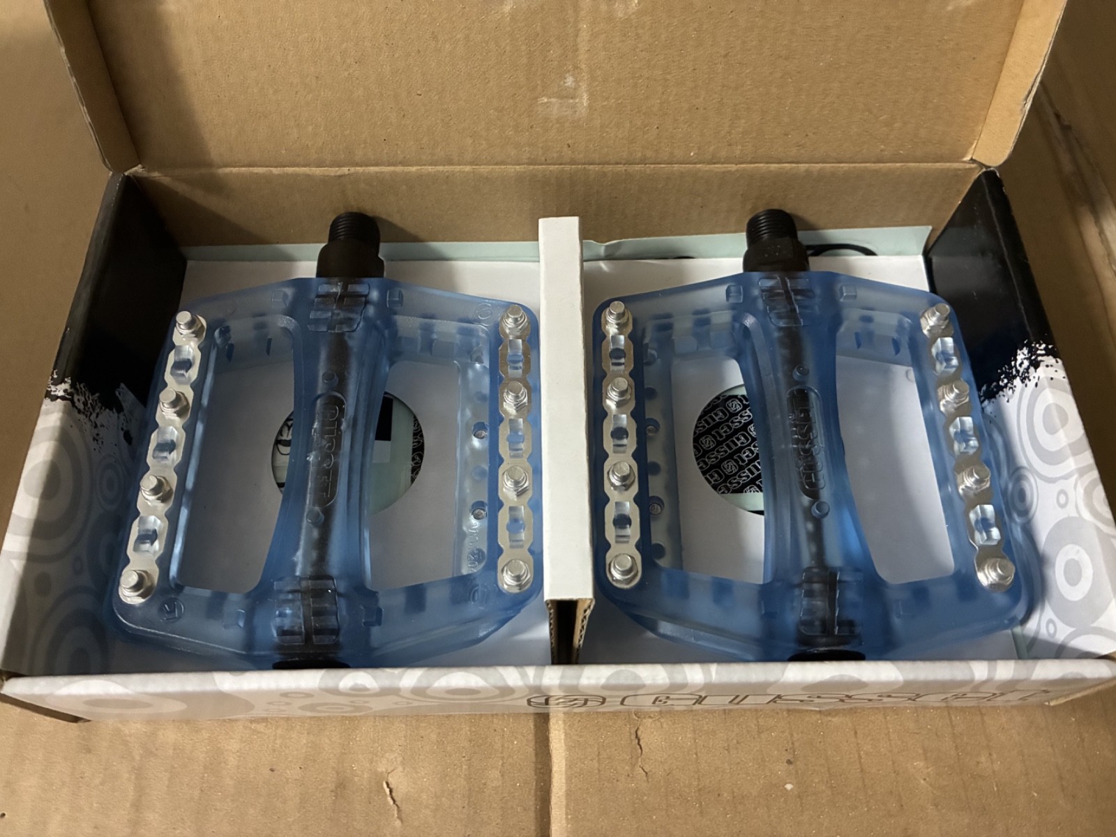New Gusset Pinhead Pedals Blue