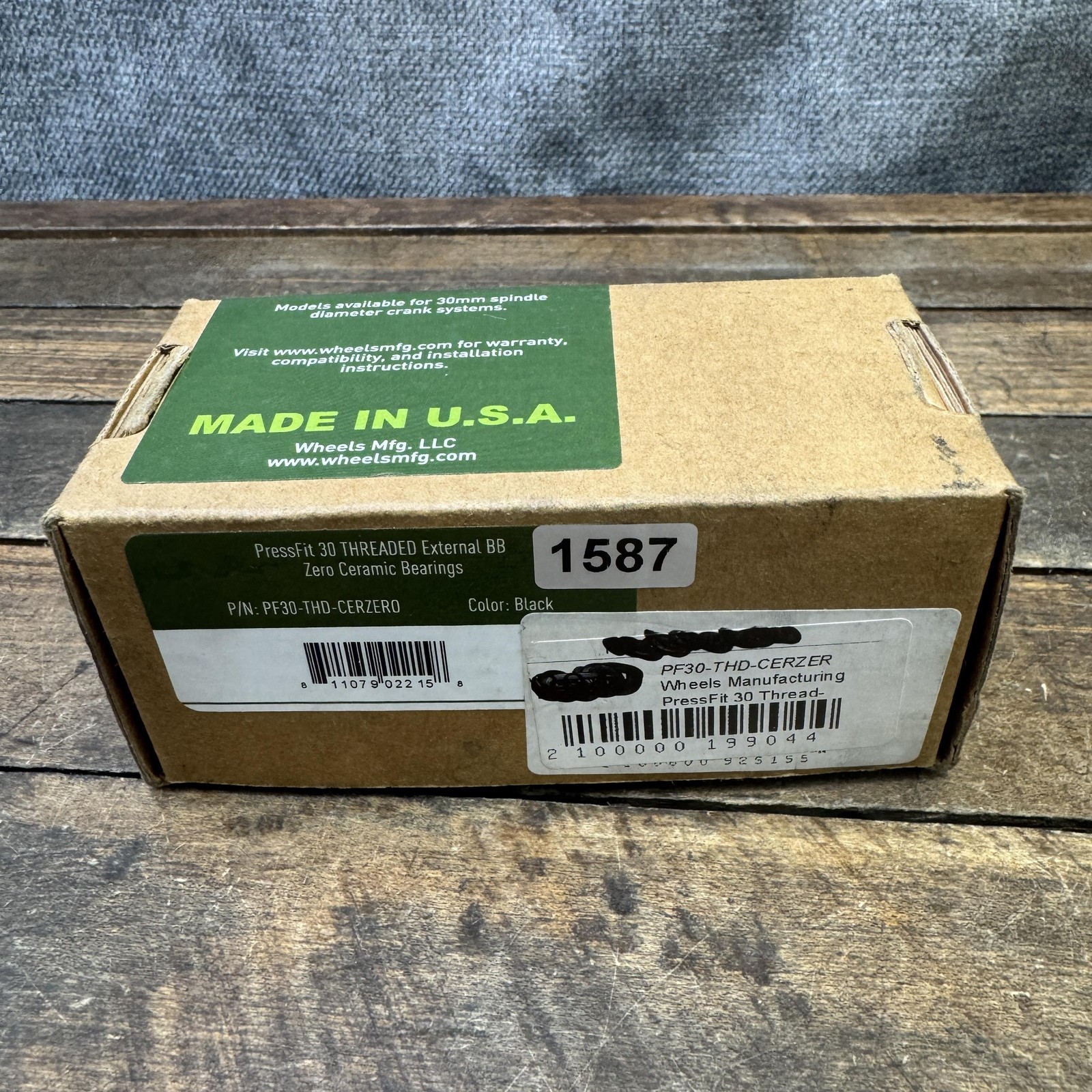 Wheels MFG PF30-FAT Bottom Bracket PF30 Fat Bike 30mm Ceramic BB Black