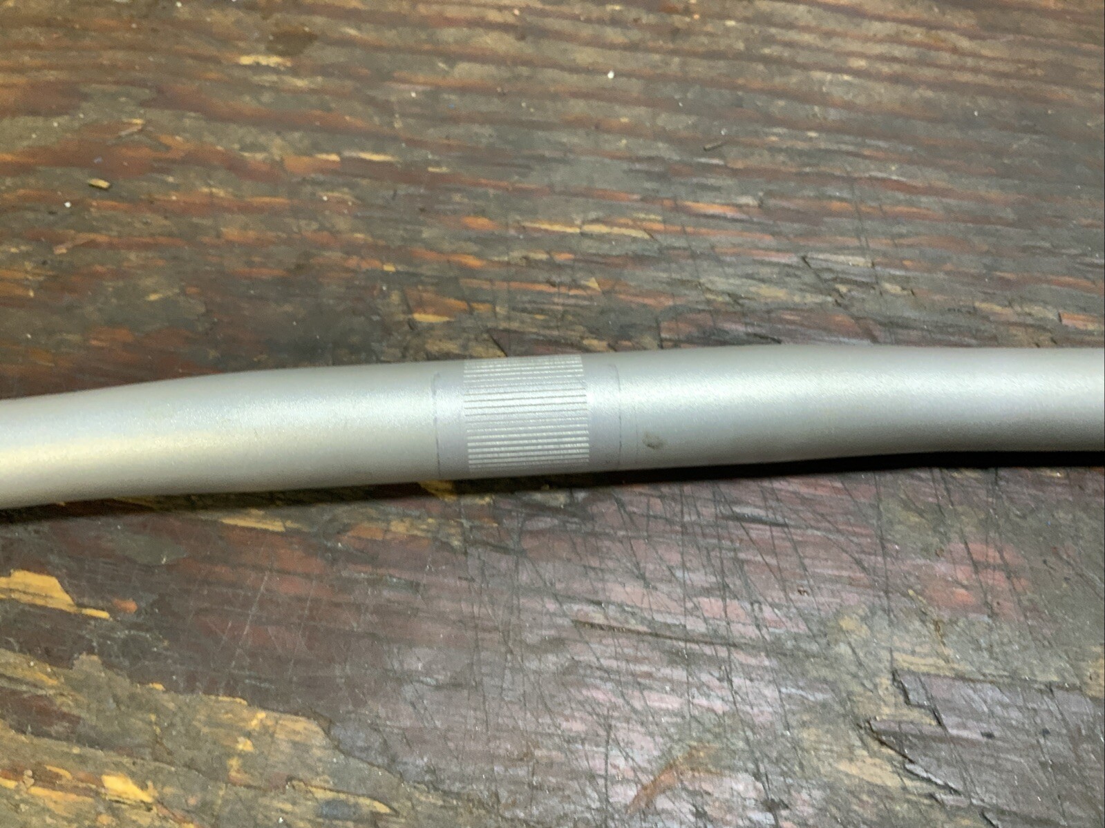 BONTRAGER RACE 5º Handlebar • 560mm x 25.4mm • Grey/Silver • w/Reinforced Ends