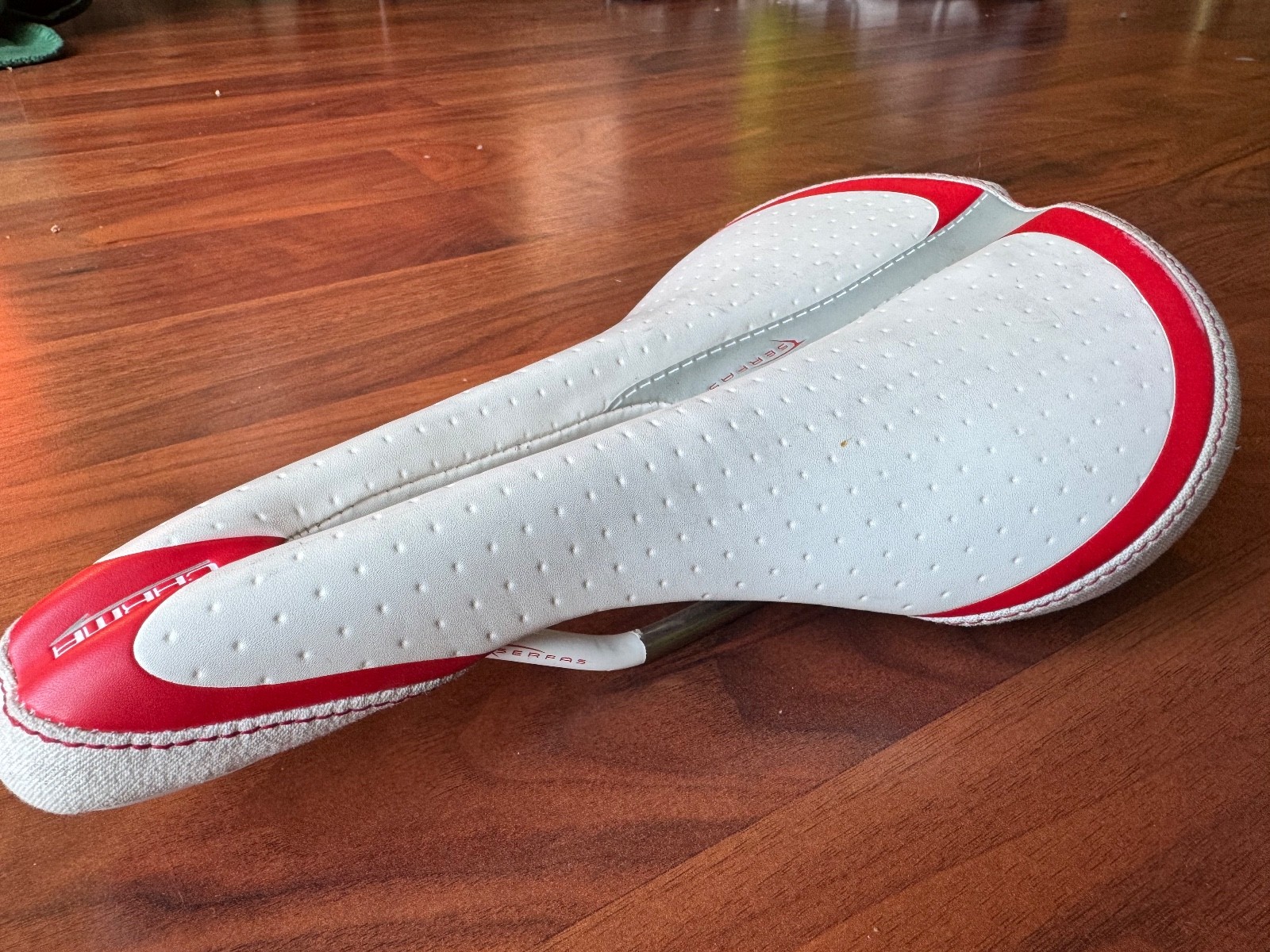Serfas Carma Women’s Saddle Titanium