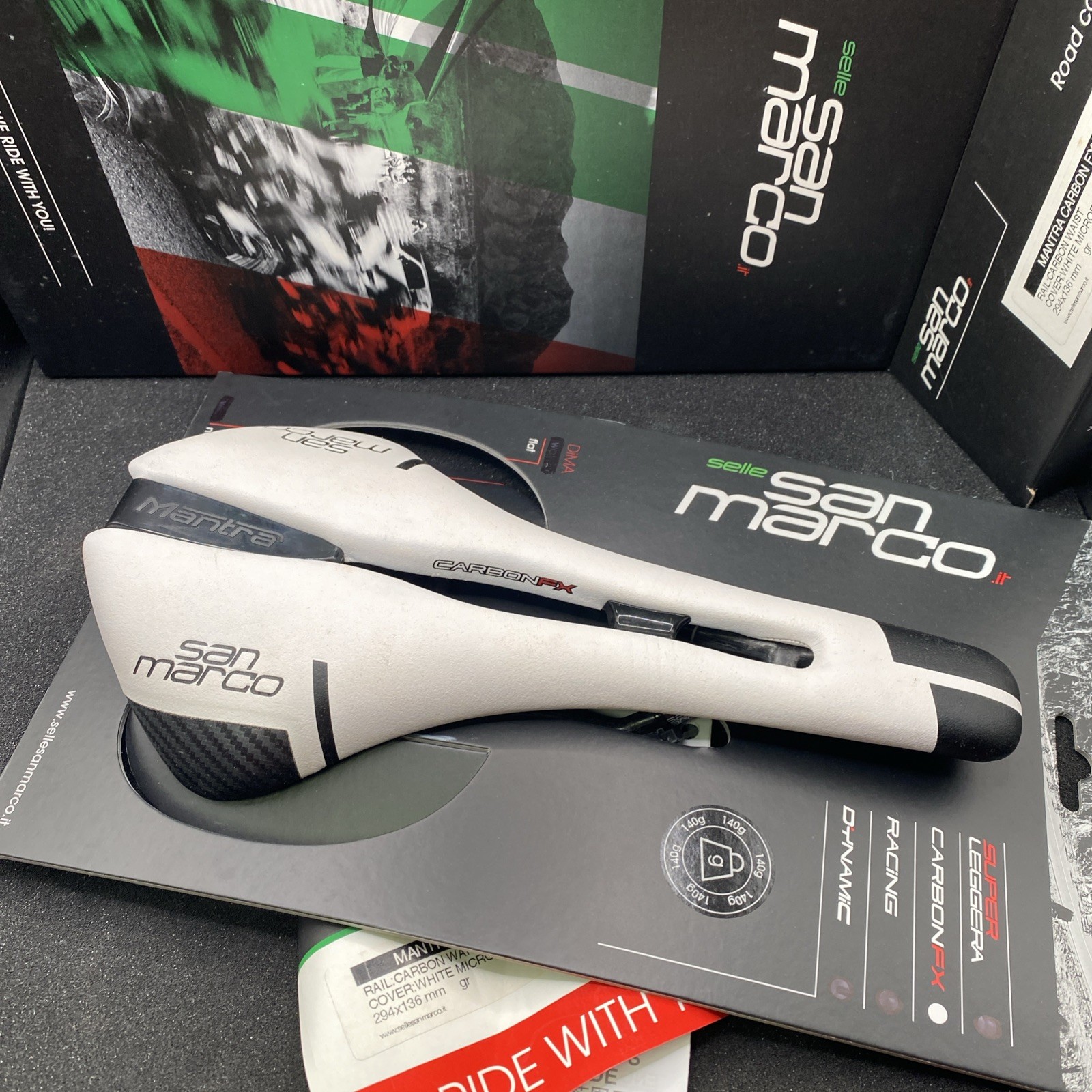 Selle San Marco Mantra Carbon Fx Cycling Saddle Sear 294x136mm (s37)
