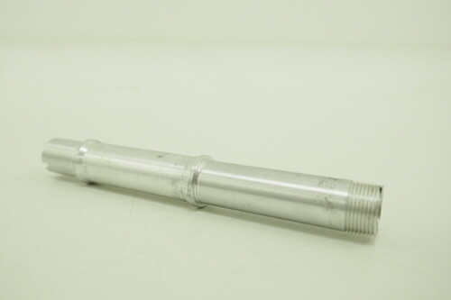 New! Stan’s NoTubes 3.30R/3.30Ti Road Rear Axle 12X142 Silver ZH0336