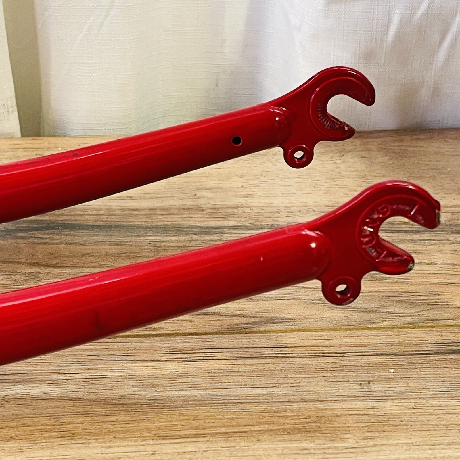 Trek Full Chromoly Steel MTB Fork 1-Inch Threaded 26 188 Steerer 395 AtoC Red 