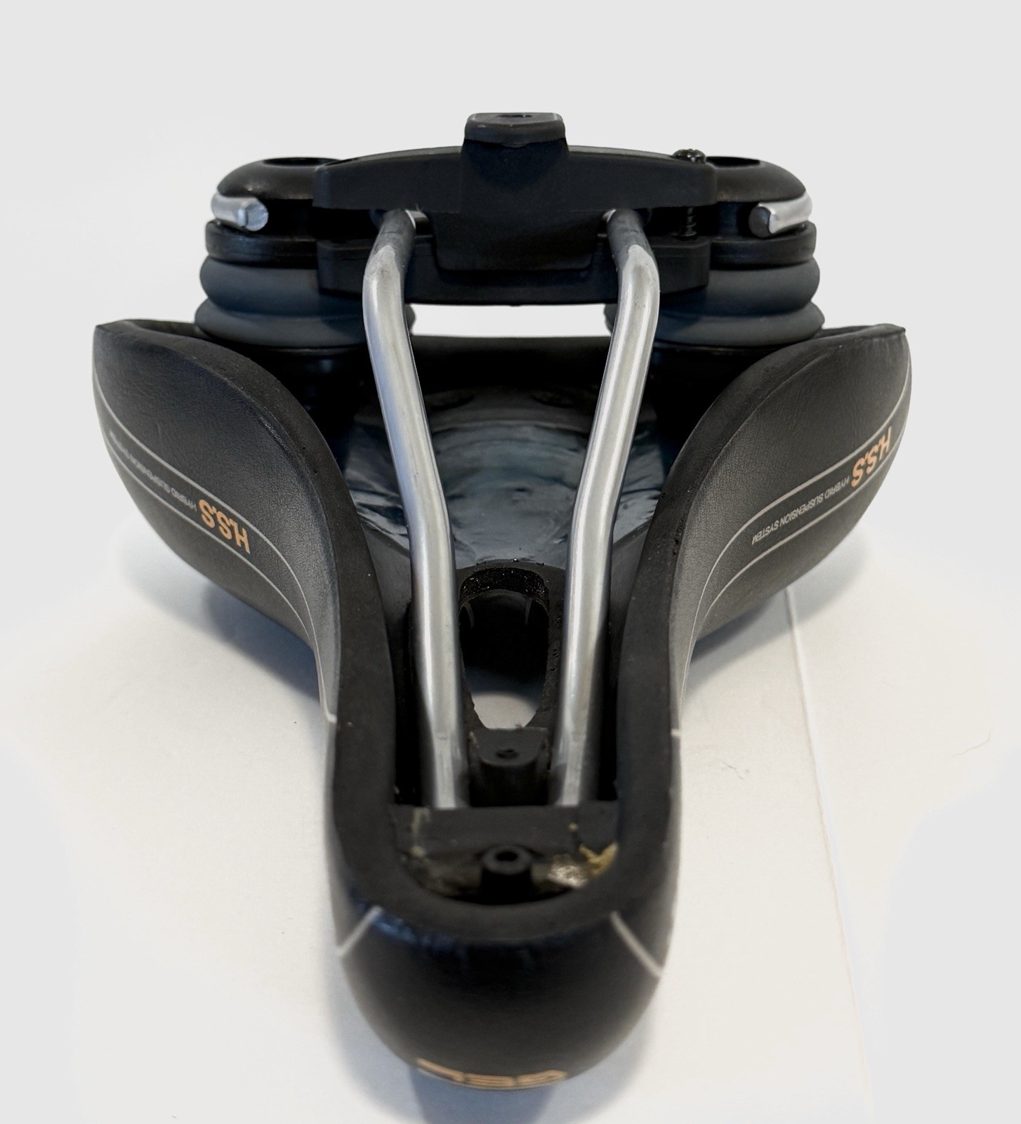 Serfas EG-8240C E-Gel Hybrid Elastomer Bicycle Saddle Comfort Seat Black