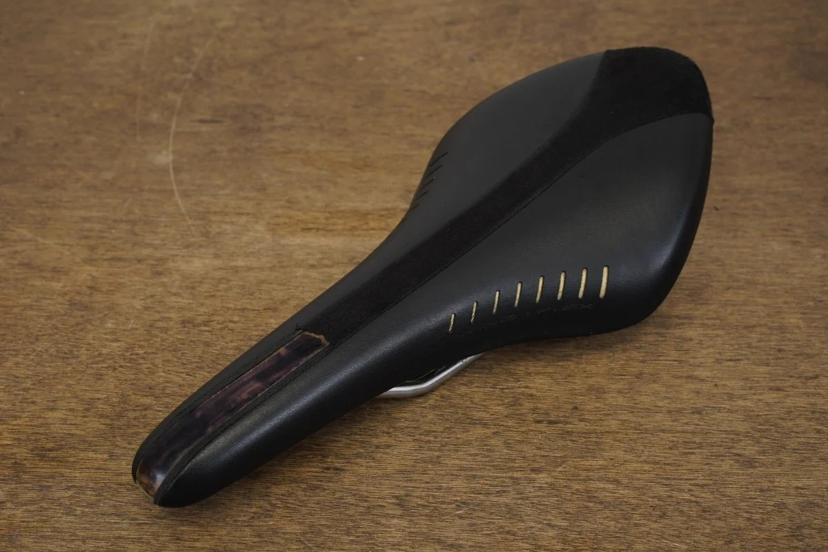 128mm Fizik Arione R5 Manganese Road Saddle 243g