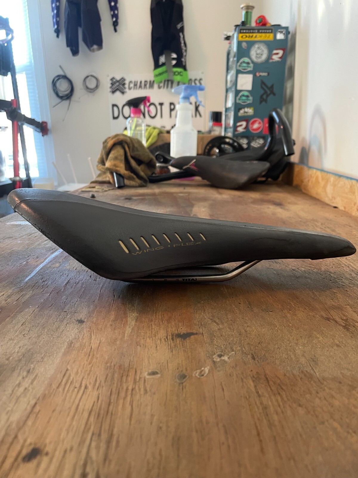 Fizik Arione Cycling Saddle 130mm 7x7mm Titanium Rails Black Road MTB CX