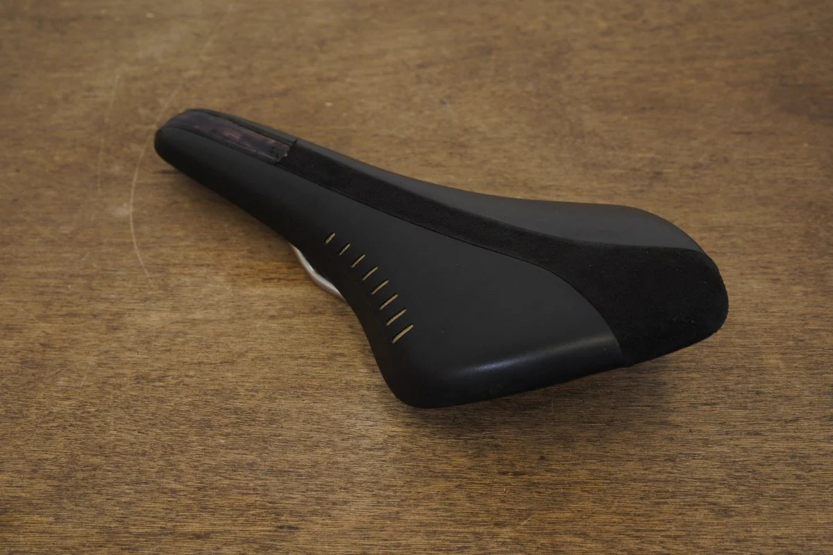 128mm Fizik Arione R5 Manganese Road Saddle 243g