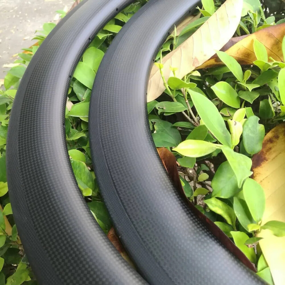 Superlight 700c Road Carbon Fiber Bicycle Rims Clincher Tubeless Bike Wheels