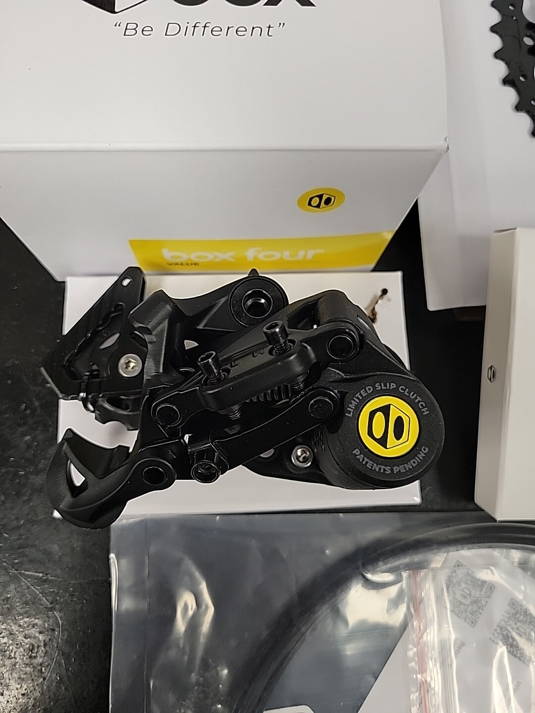 BOX Components four 8 Spd Drive Train 11-42t Cassette Derailleur Shifter Chain