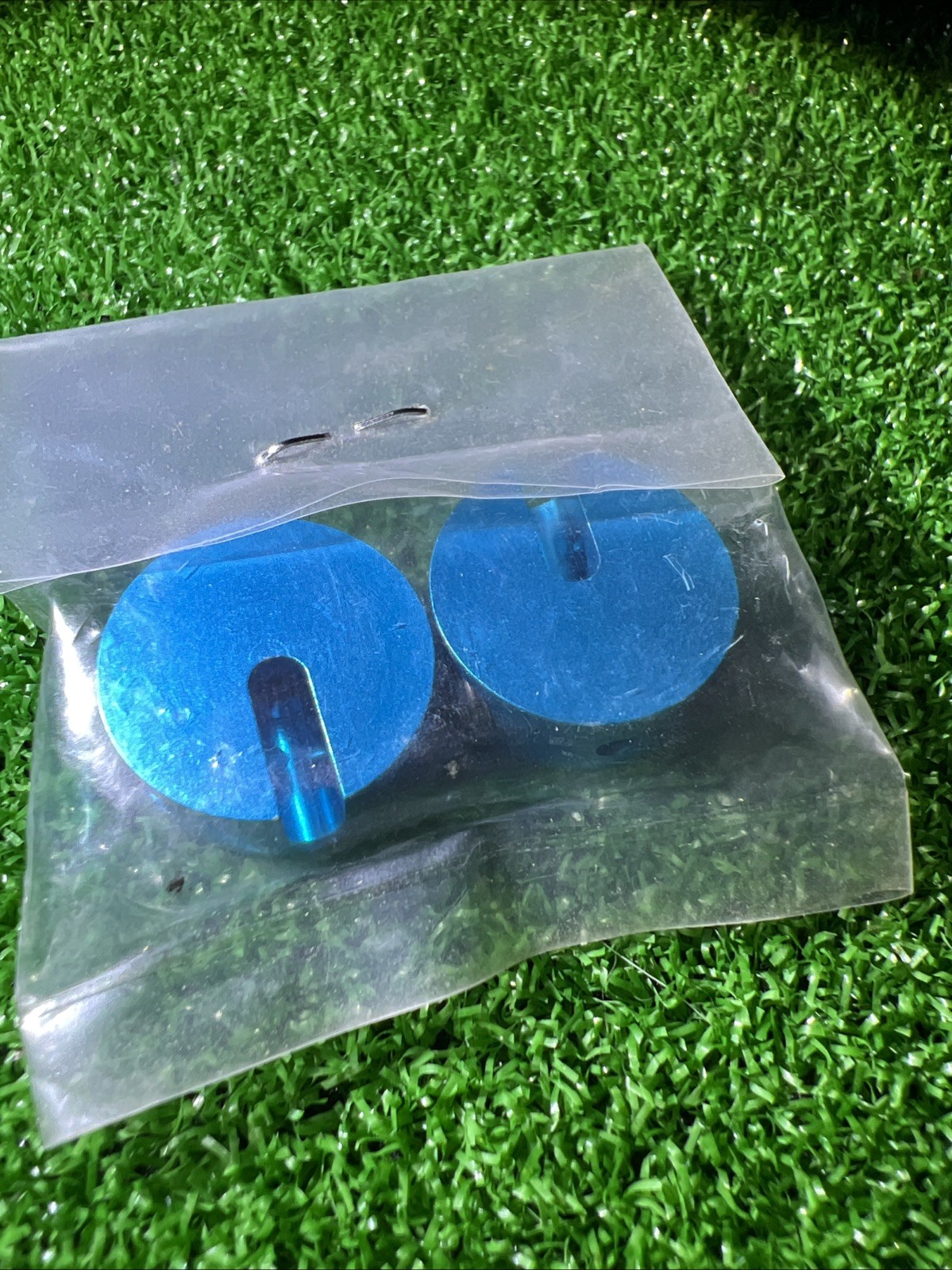 NOS VINTAGE ONZA CHILL PILLS BRAKE CABLE HANGER SET – TURQUOISE YELLOW ANODIZED
