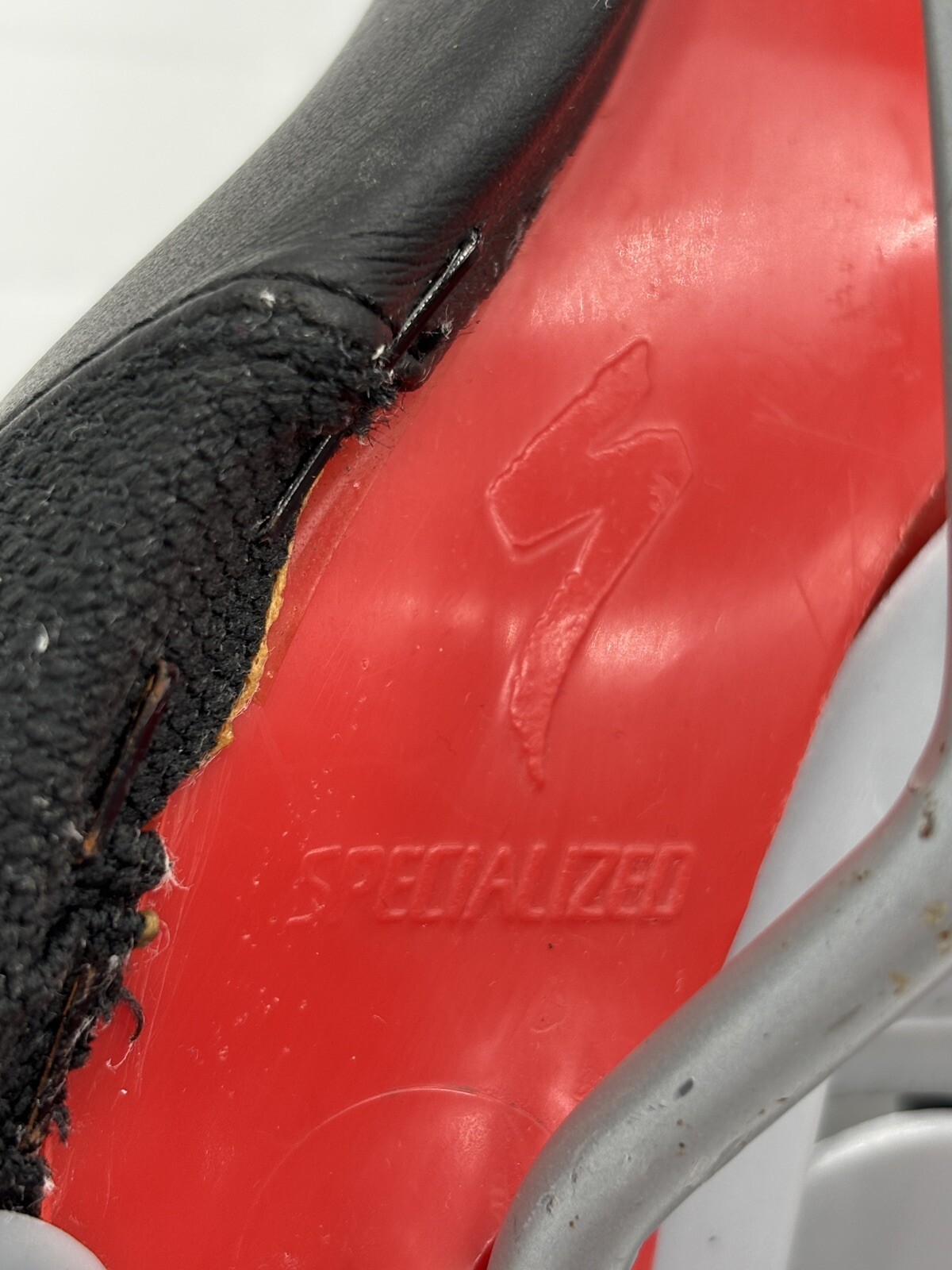 Specialized Body Geometry Bicycle Saddle Seat 140mm, 280mm long, 400g /14 oz.