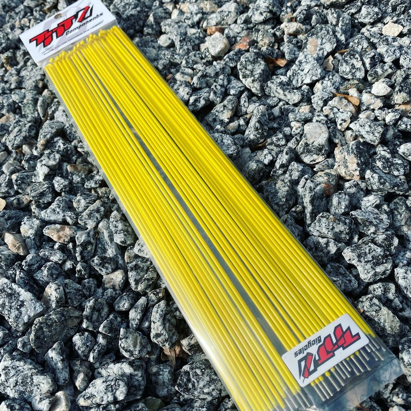 Bicycle Spokes & Nipples – 14G Stainless Steel – YELLOW (CHOOSE YOUR LENGTH)