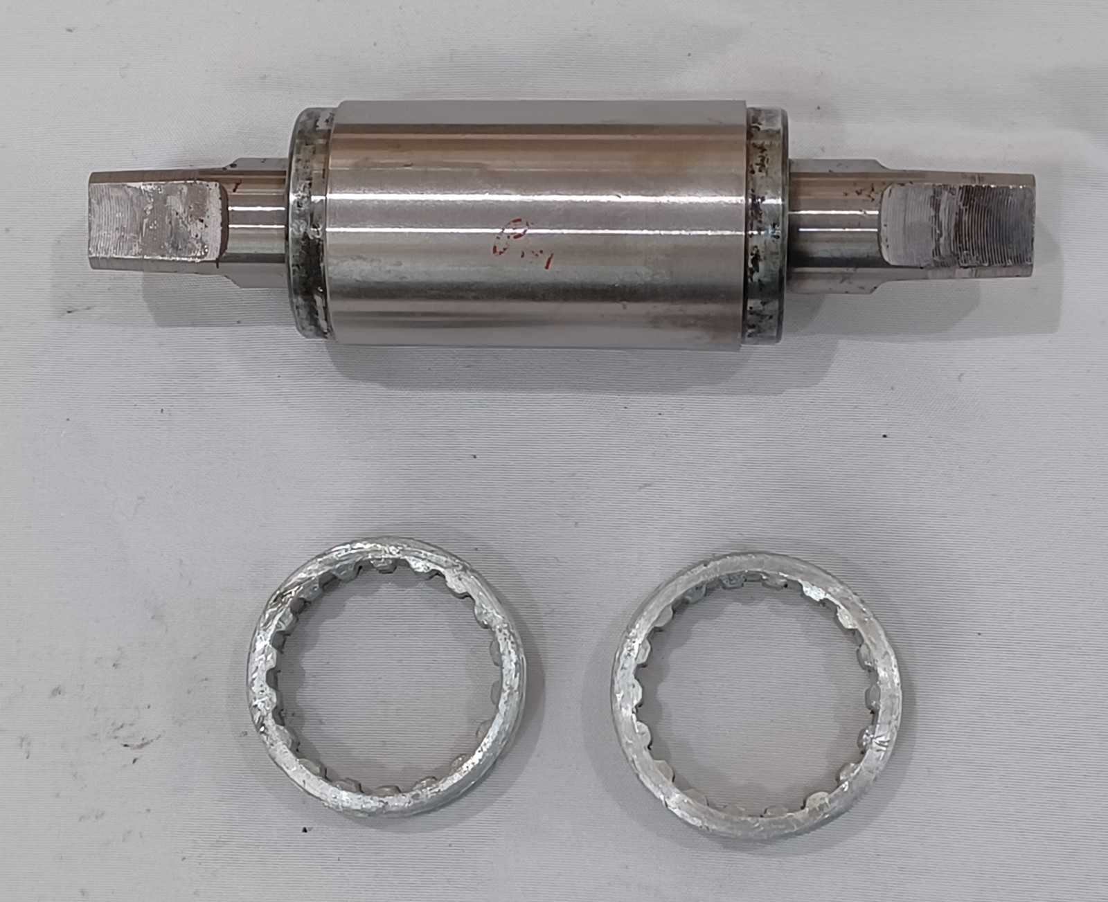 Phil Wood Bottom Bracket 68mm x 119mm English