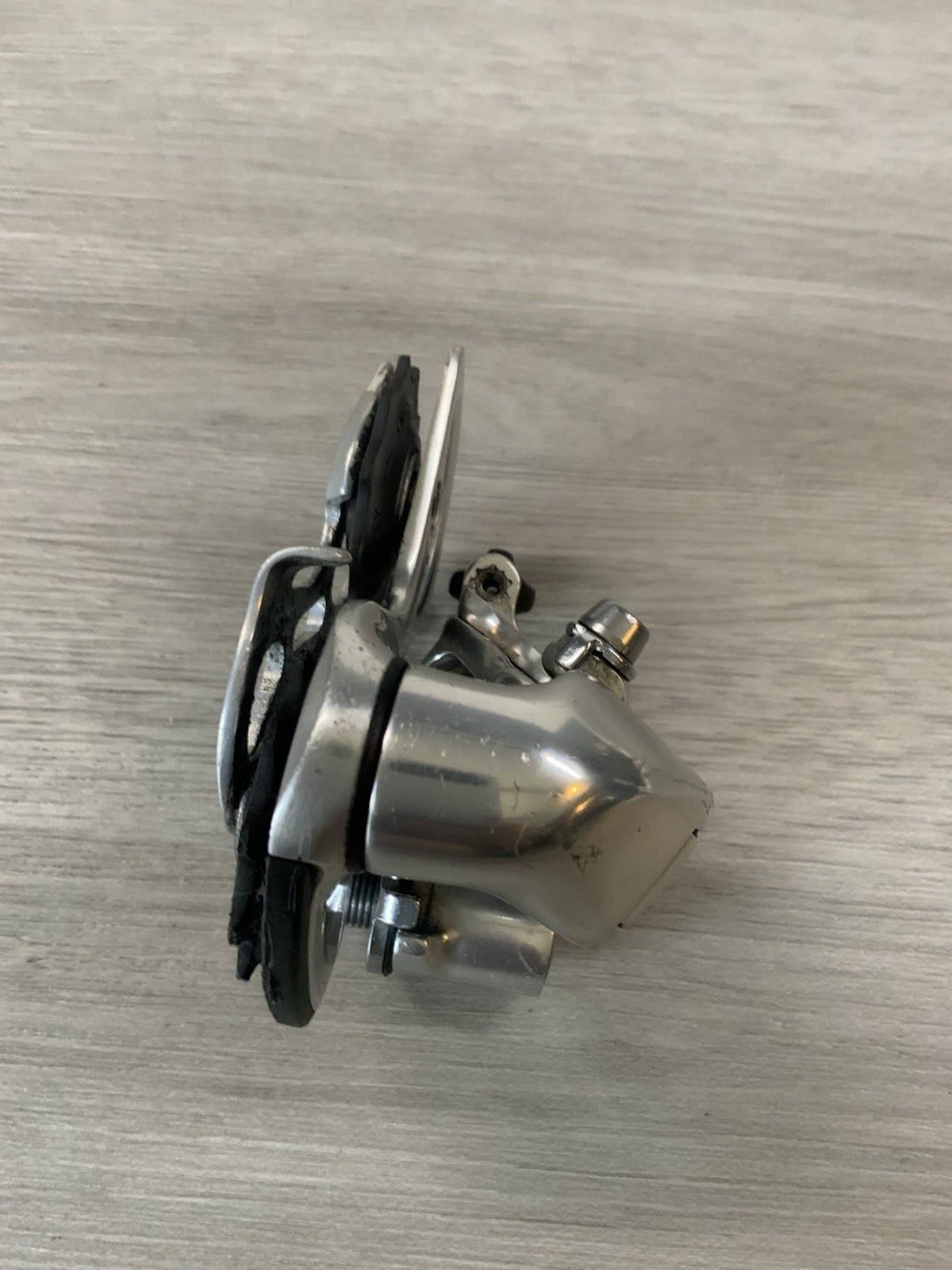SHIMANO DURA ACE REAR DERAILLEUR 7700 10 OR 9 SPEED