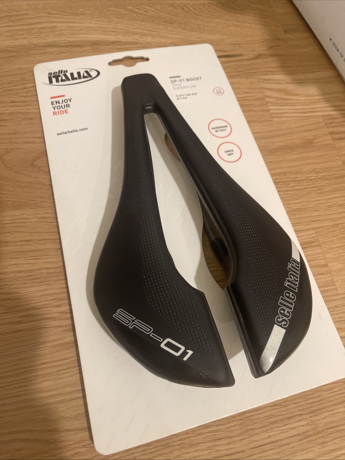 Selle Italia SP-01 Boost Superflow Ti 316 Road Bike Saddle Black
