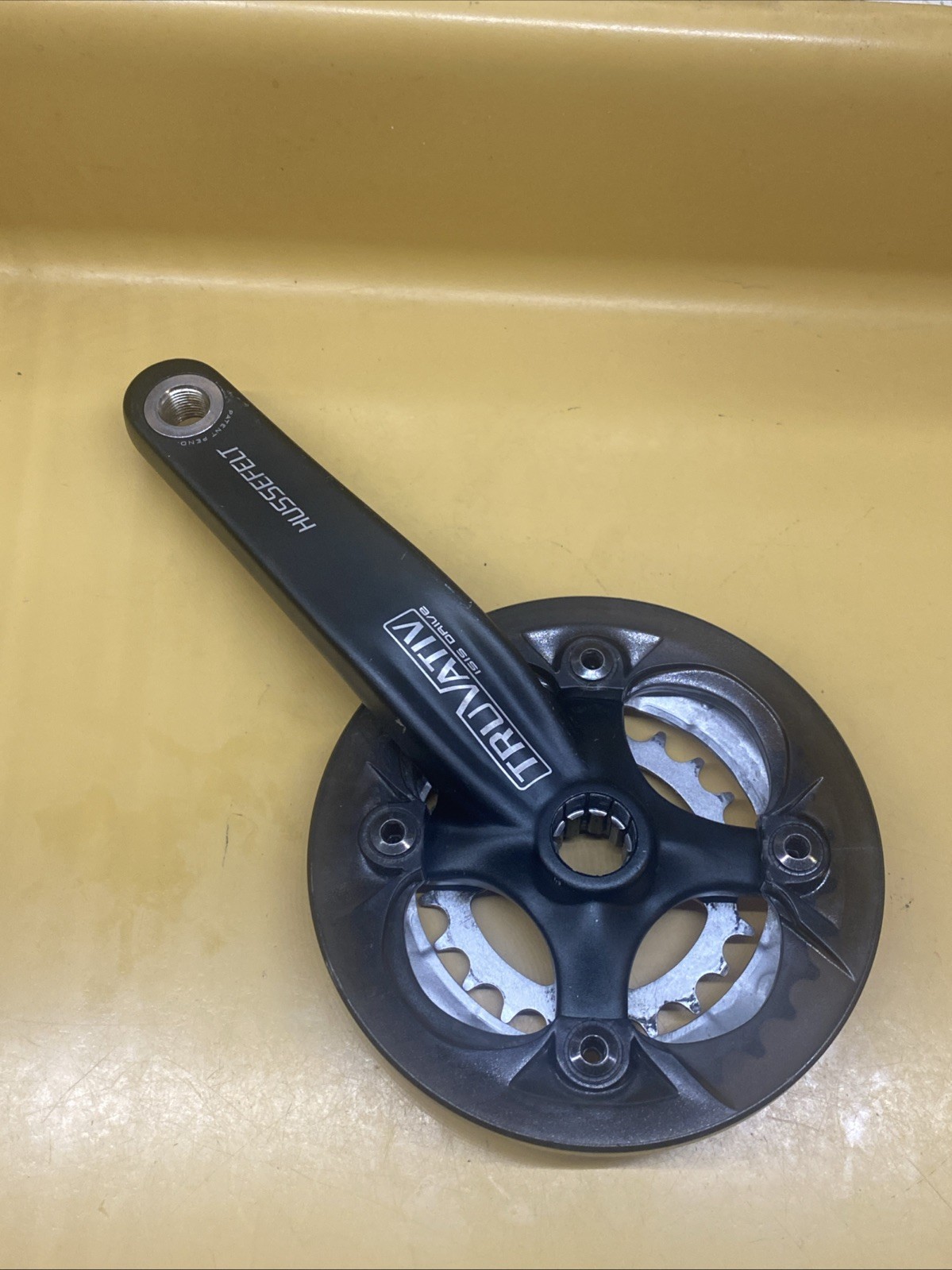 Black Truvativ Hussefelt Double 32/22 9Sp 170mm Crankset With Bottom Bracket