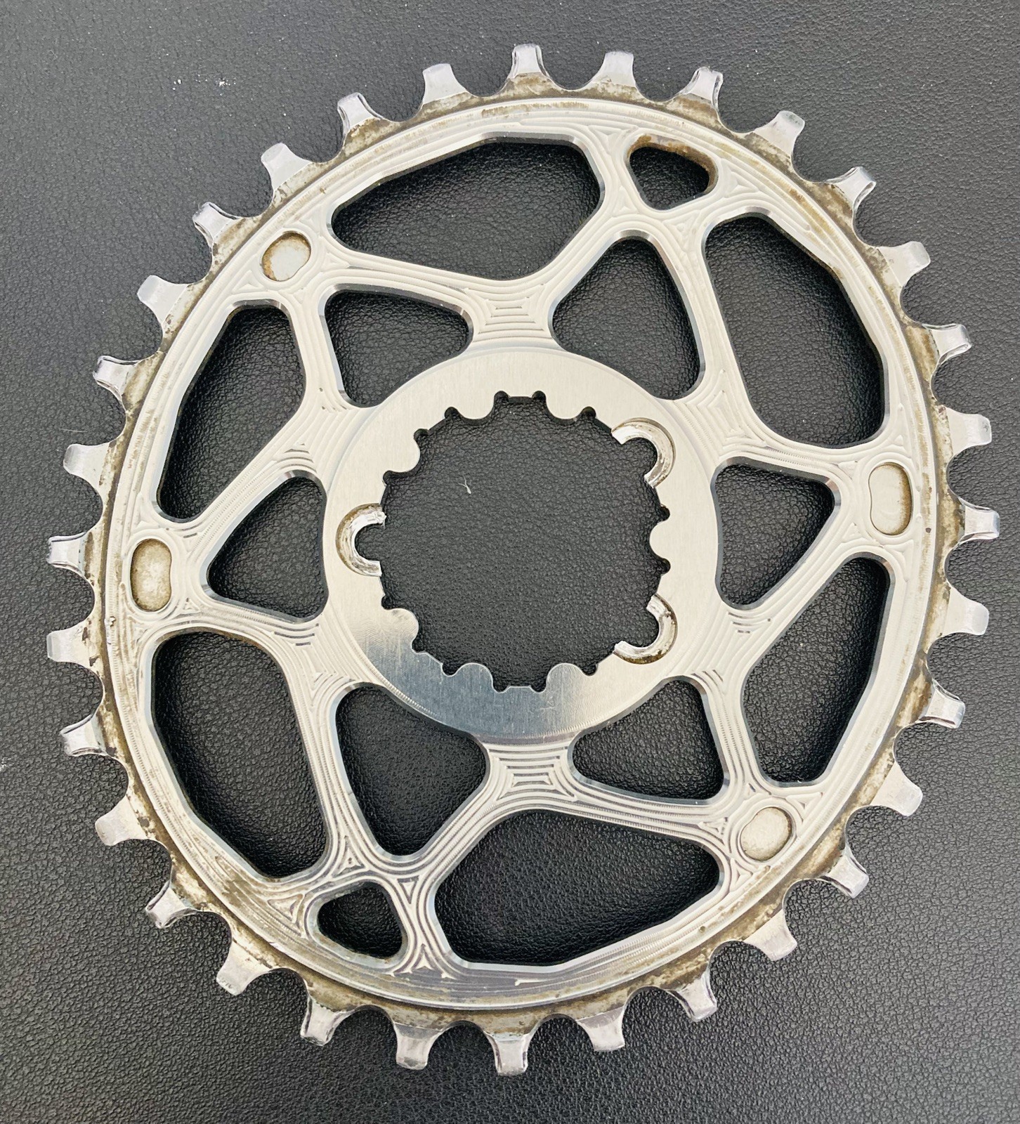 Absolute Black Silver Chainring 32T Oval Boost Direct Mount 3 Bolt 3mm
