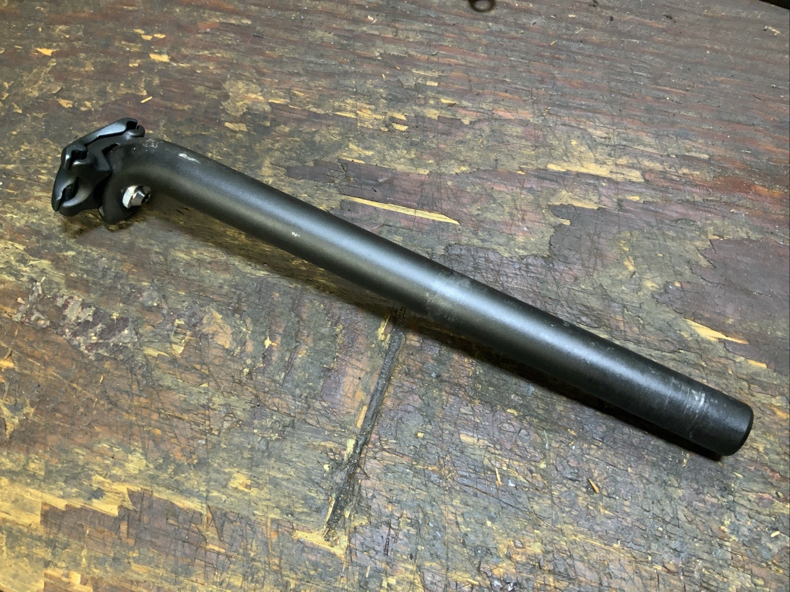 Kalloy 27.2 x 350mm Single Bolt Black MTB Seatpost Seat Post