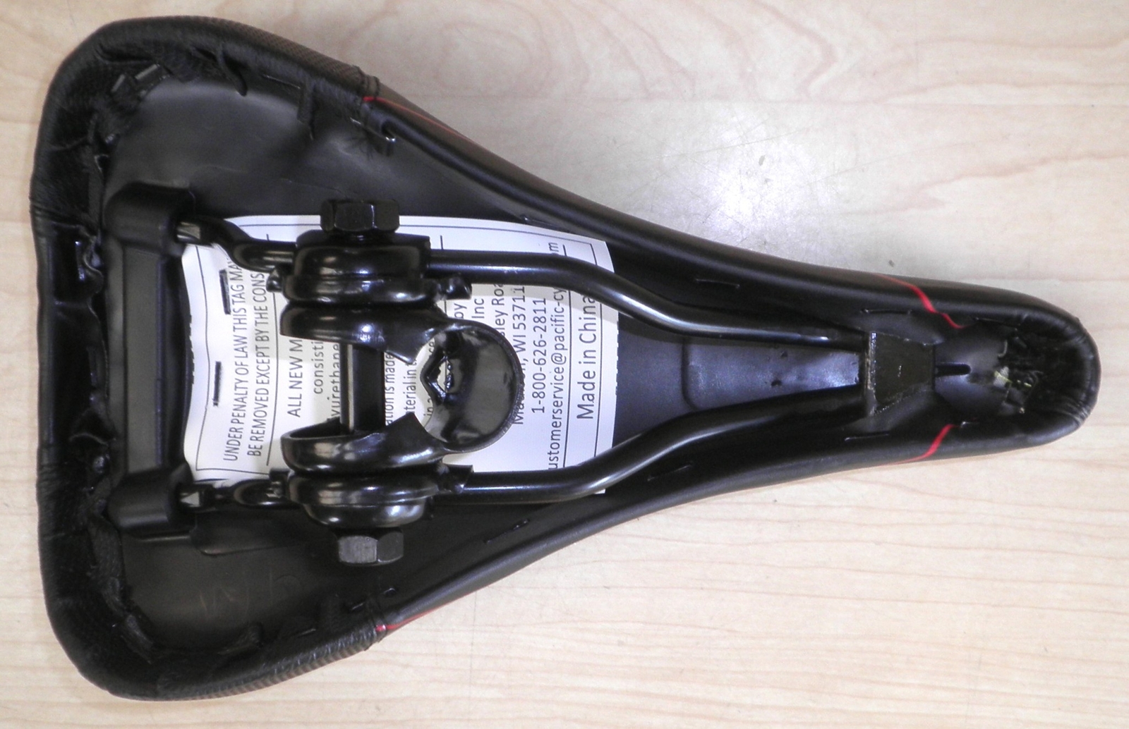 MONGOOSE BLACK/RED/WHITE BICYCLE KIDS’ SADDLE/SEAT BIKE PARTS 646-3