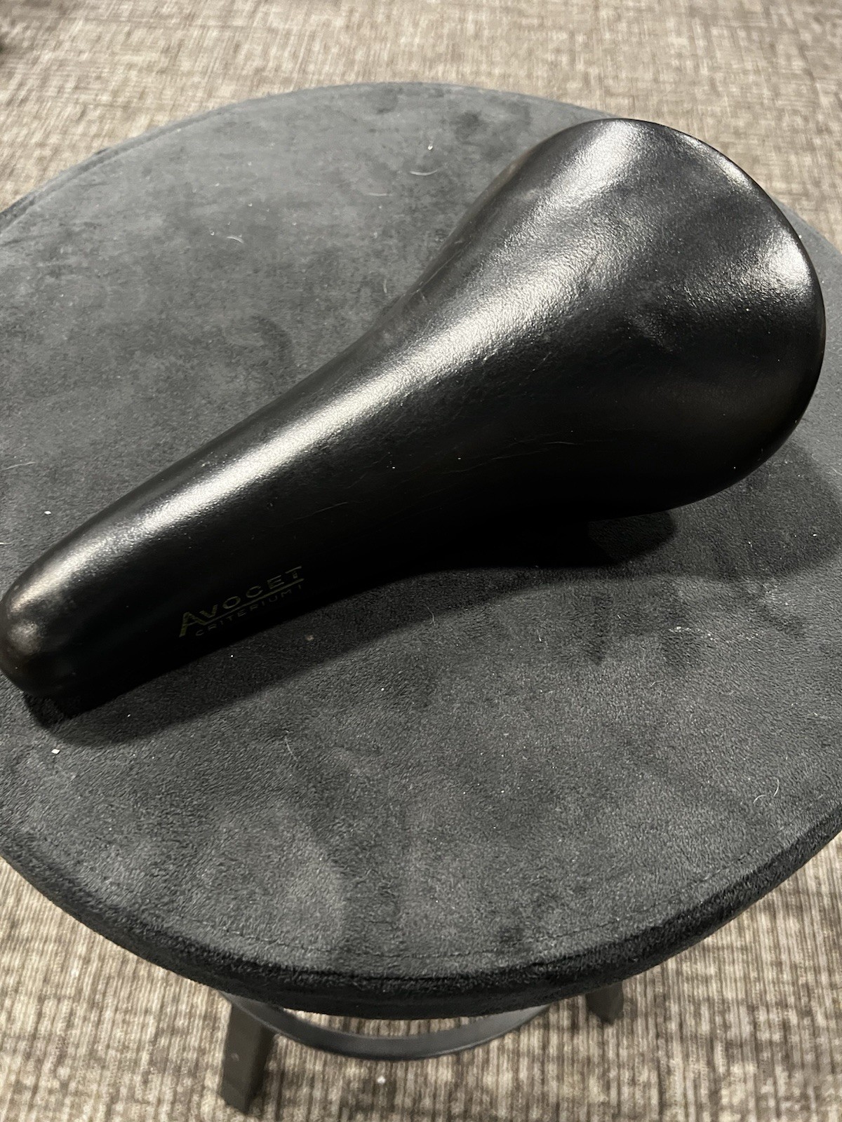 Nice! VINTAGE AVOCET CRITERIUM 1 BLACK LEATHER SADDLE Schwinn Raleigh Trek Bike