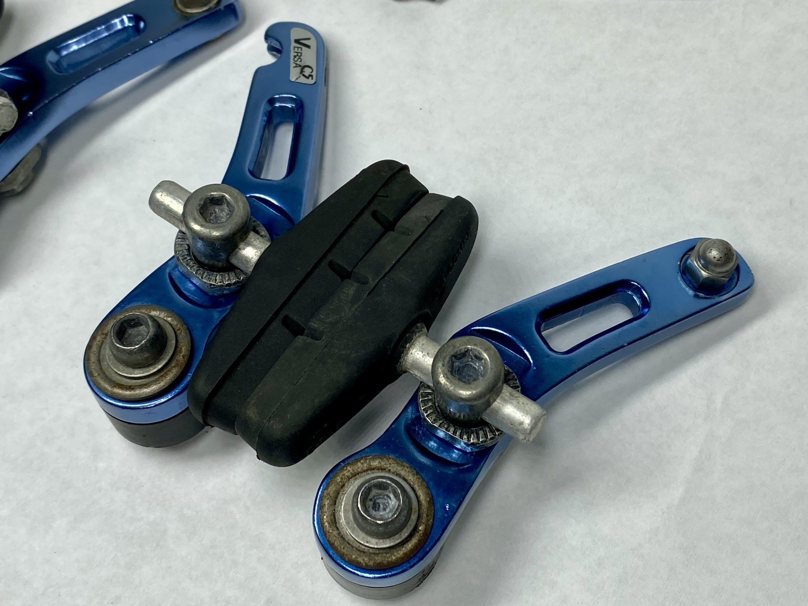 Dia-Compe Versa C5 Cantilever Brake Set Blue Anodized Front Rear Vintage MTB