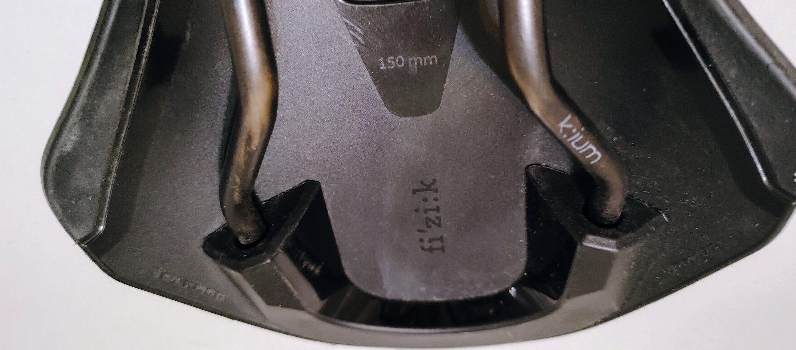 Fizik Tempo Argo Saddle 150mm /Black
