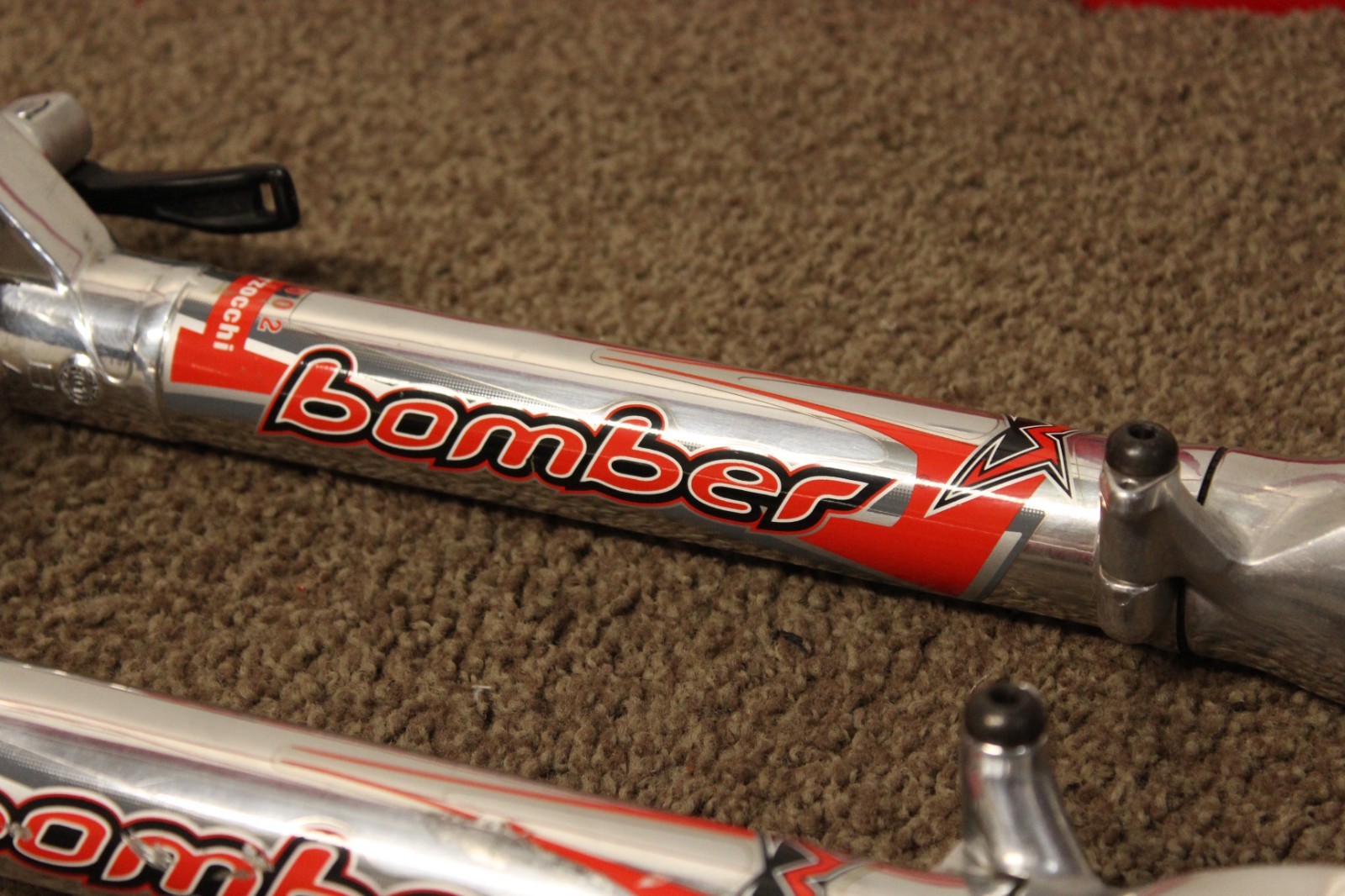 RARE 2002 MARZOCCHI Bomber Dual crown 200mm, 1-1/8” 26″, Downhill DH Fork MTB