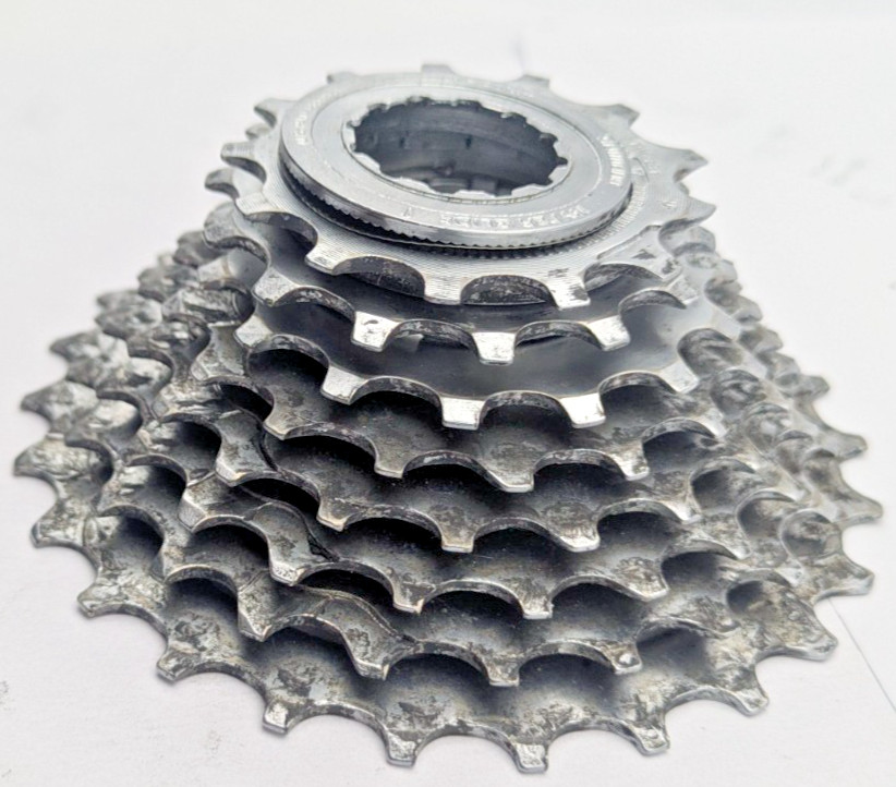 SHIMANO Hyperglide CASSETTE 8 SPEED 13 TOOTH 26 TOOTH 1056 1055 CS-HG70-8 HG70