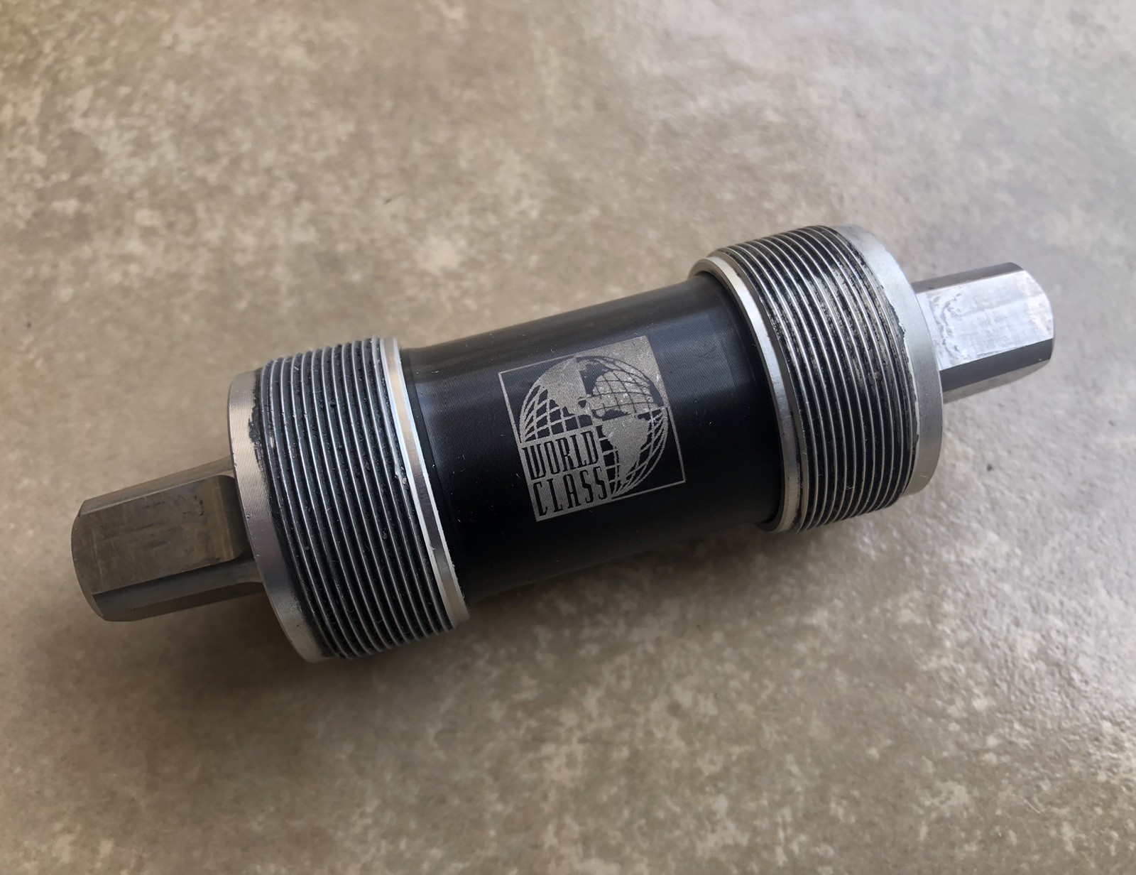 World Class Ti Bottom Bracket, 68 x 103 mm, Square Taper Titanium Great Shape