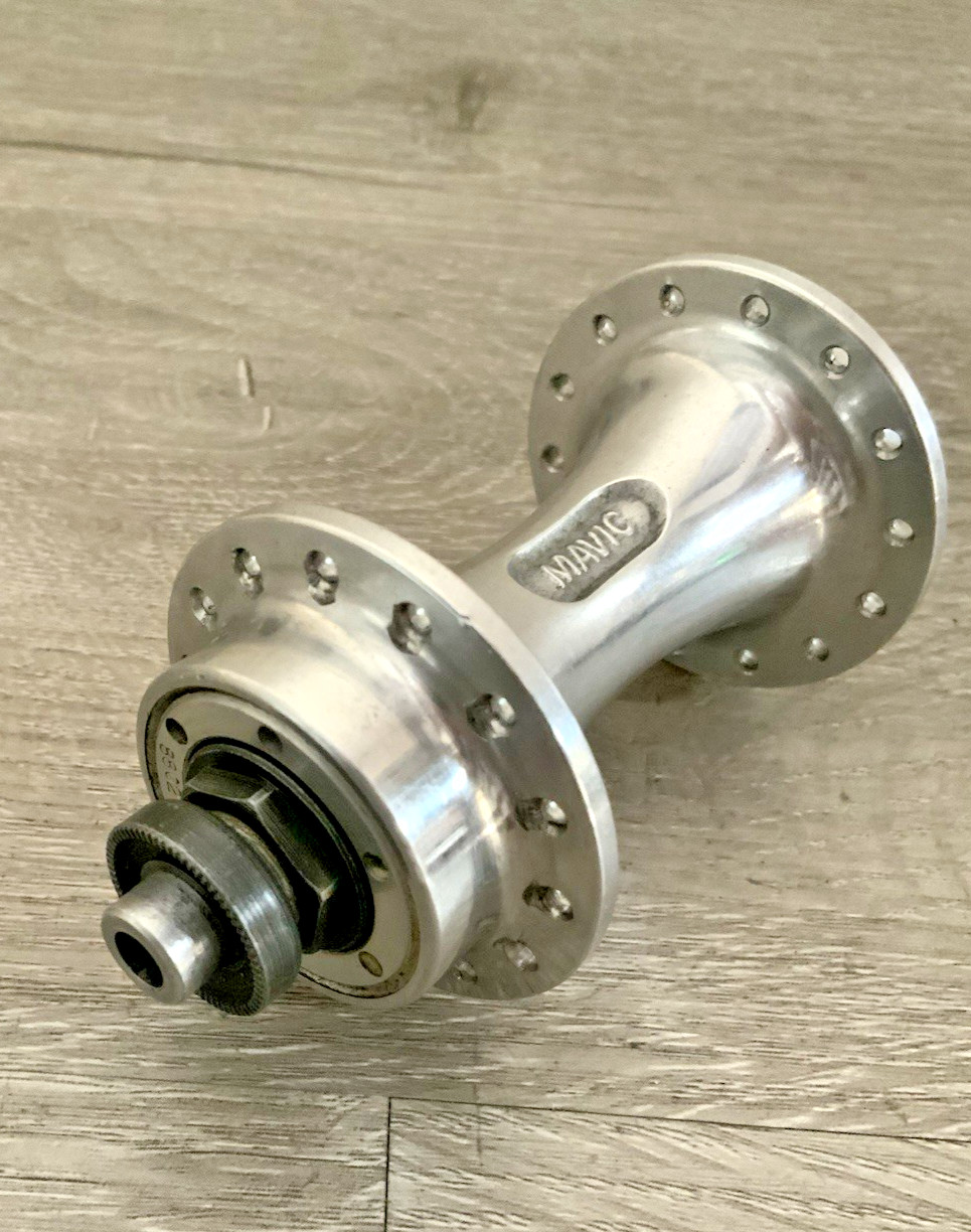 MAVIC FRONT HUB 28 HOLE 100 MM SPACING 152 GRAMS