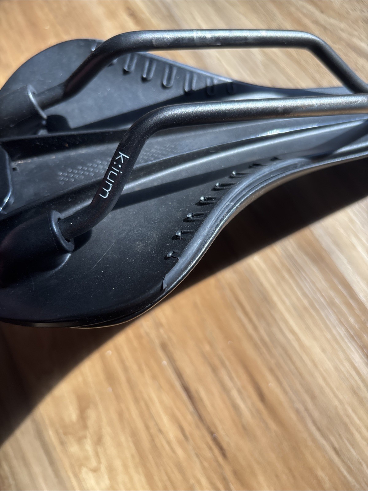 Fizik Antares R3 Versus Evo k:ium Saddle – Black 220g