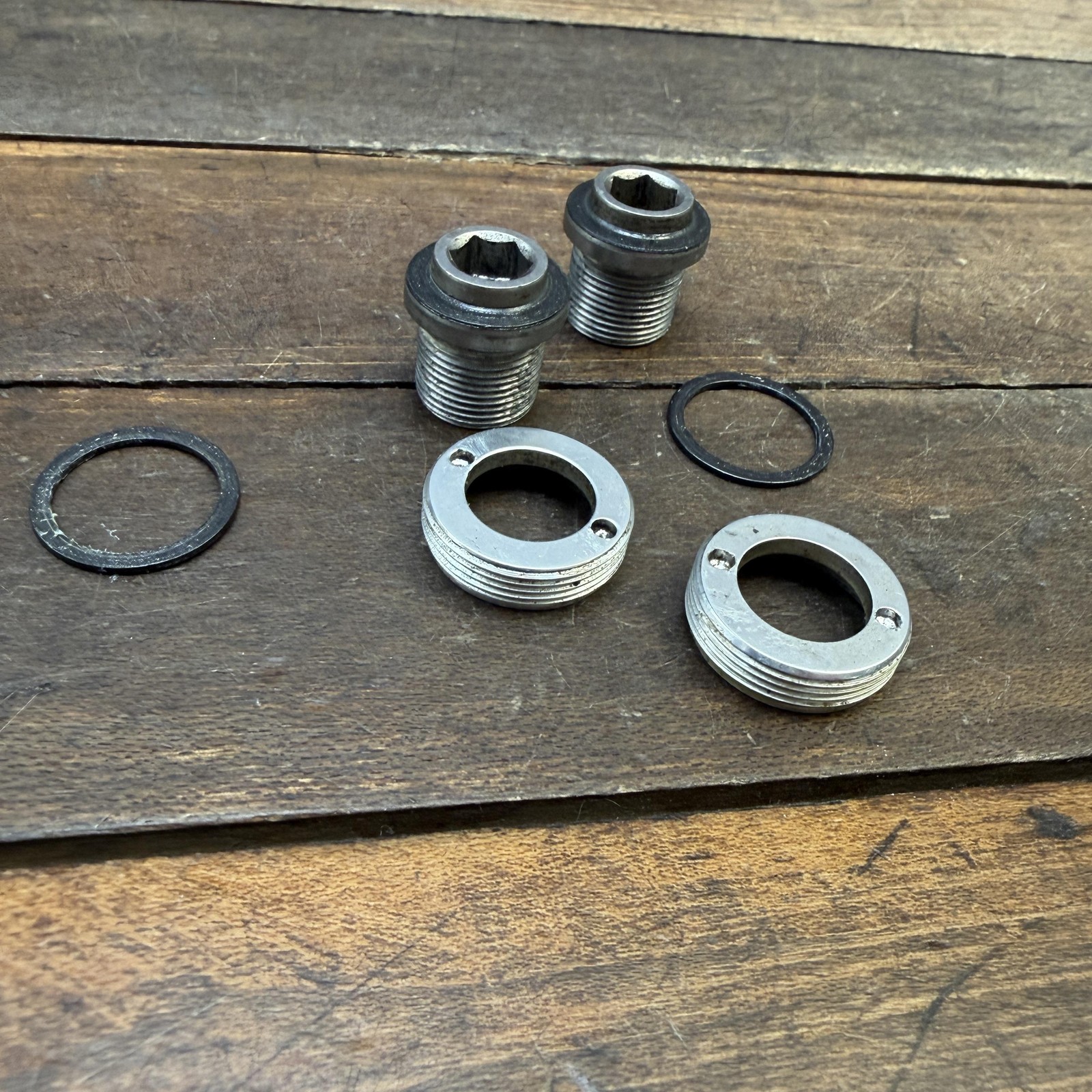 Vintage Shimano Dura-Ace FC-7701 Self Extracting Crank Arm Fixing Bolts Pair