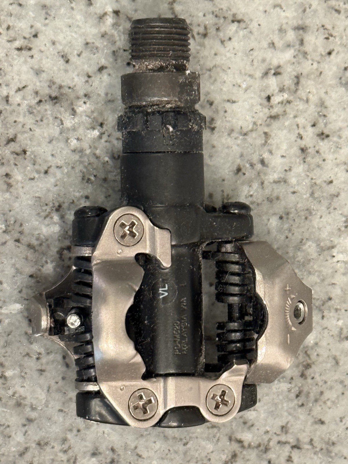 Shimano SPD Pedals PD-M520 Contains Parts as Shown