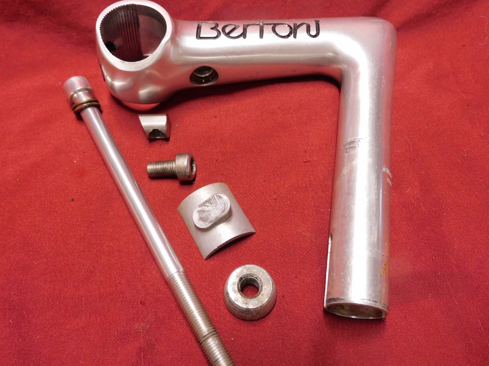 Early 1980’s Bertoni Panto Cinelli 1R 11 cm Hidden Bolt Silver Stem 110 x 26.4mm