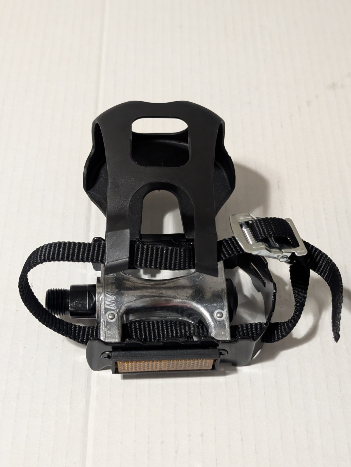 Bike Pedals with Toe Clips & Straps Alloy Platform Reflectors – Pair w/ Bag