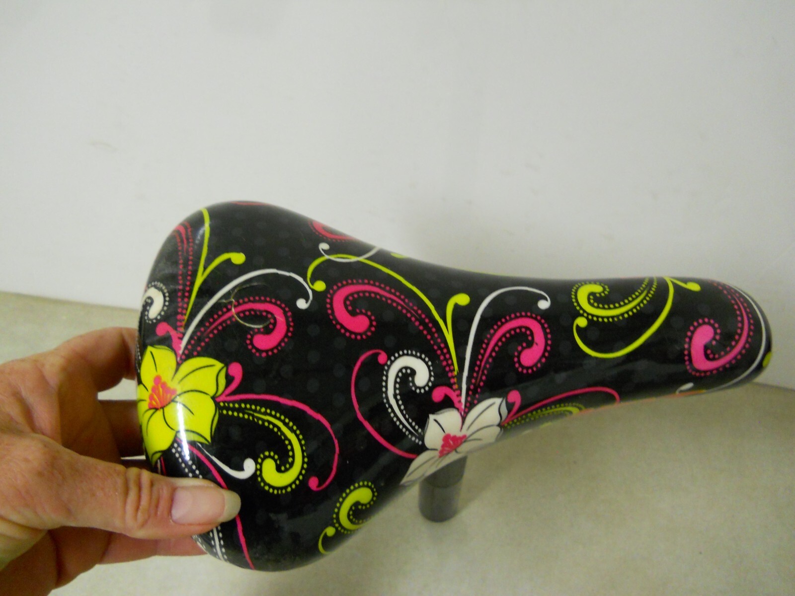 Next Flower Pattern Bicycle Seat Black Yellow White Pink Lilies Bar Reflector