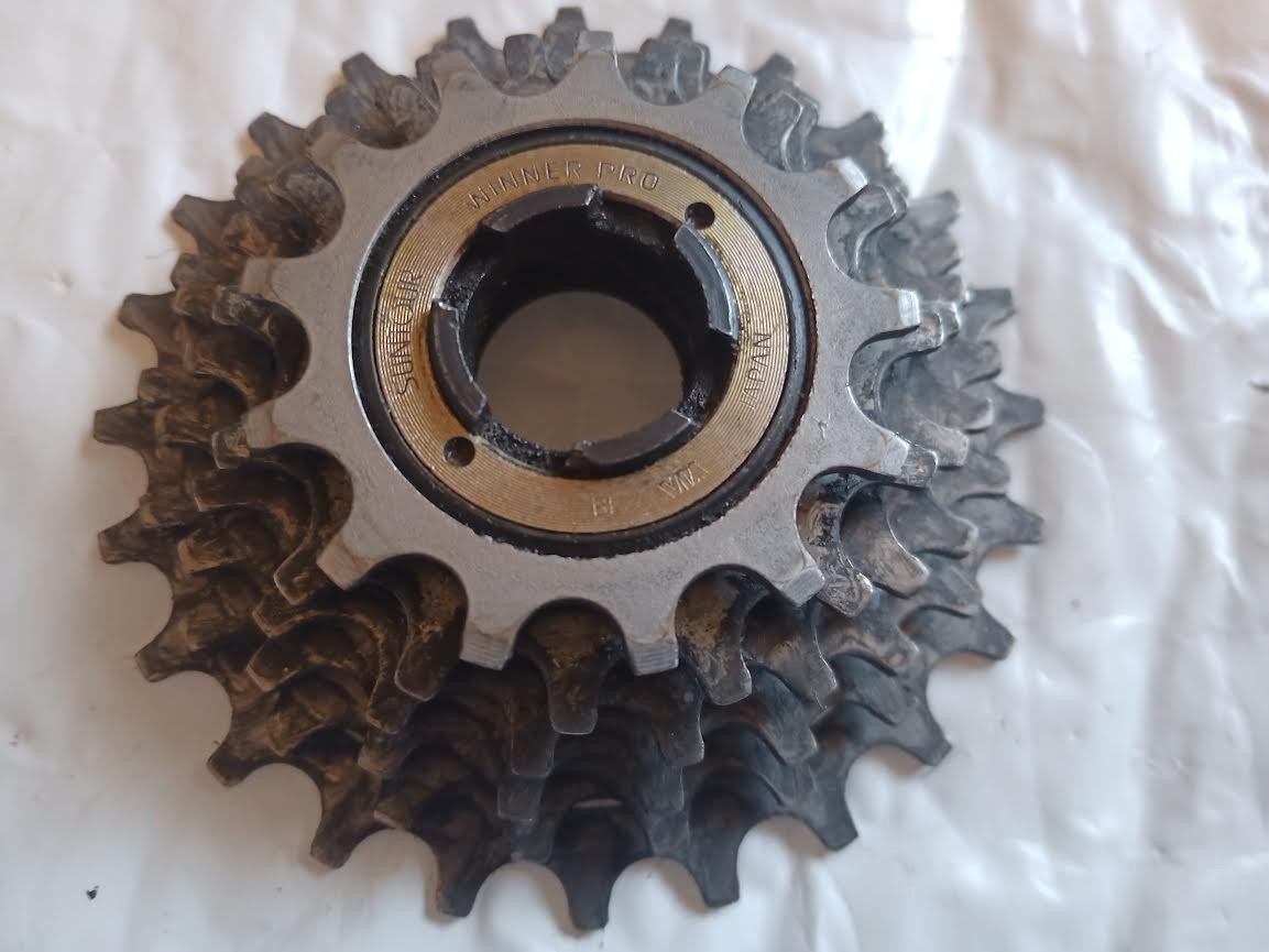 Vintage Suntour Winner Pro 6 Speed Freewheel 13-24t 6s Japan Road 4 Prong