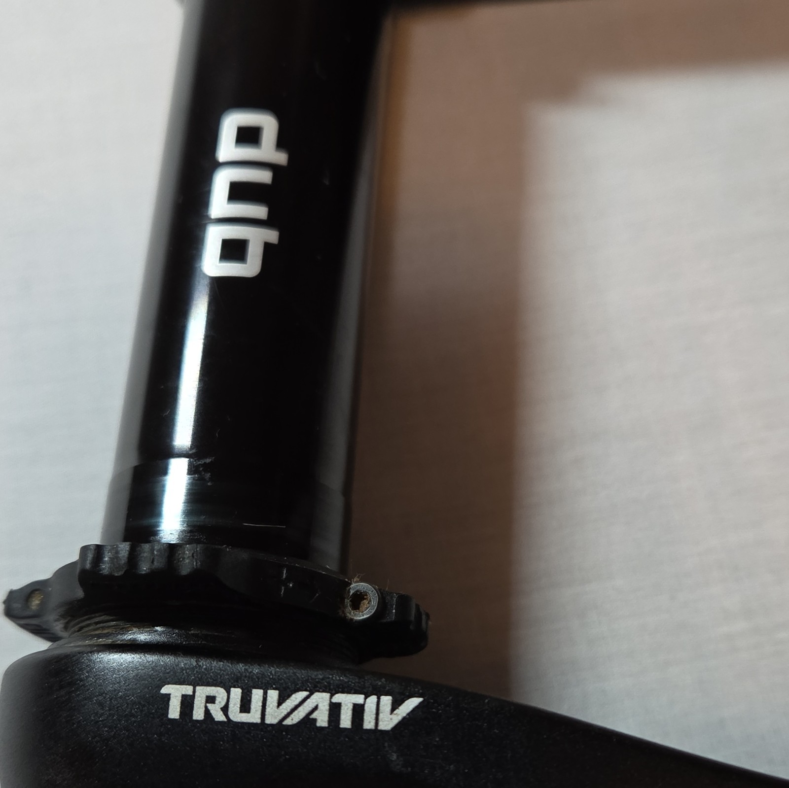 Truvativ Descendant MTB Crank Set With DUB 170mm (Spindle Not Included)