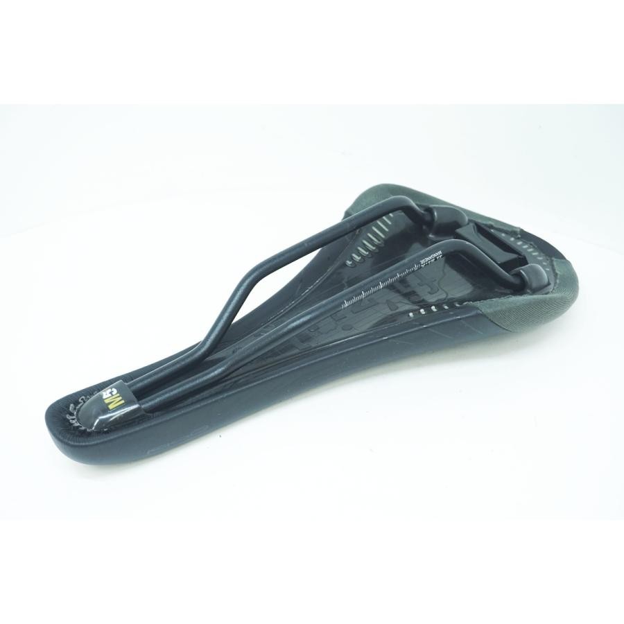 FIZIK GOBI M5 Saddle / Osaka Mihara Kita Inter