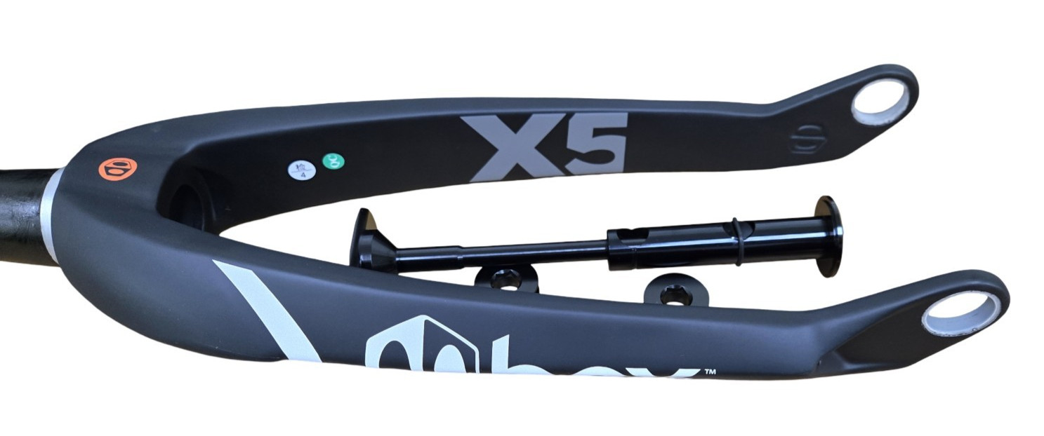 Box ONE X5 Pro Carbon Forks 20» 20mm 1.5» alloy steerer Black BMX RACE