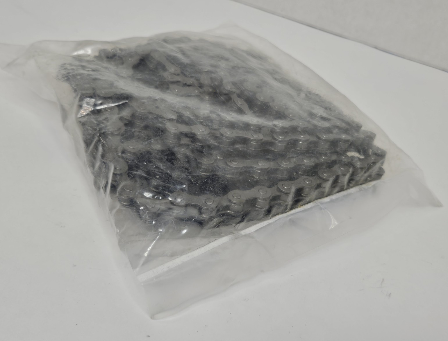 New Bicycle Chain Sealed Package 3.3 lbs – 002B1936 8/27/25