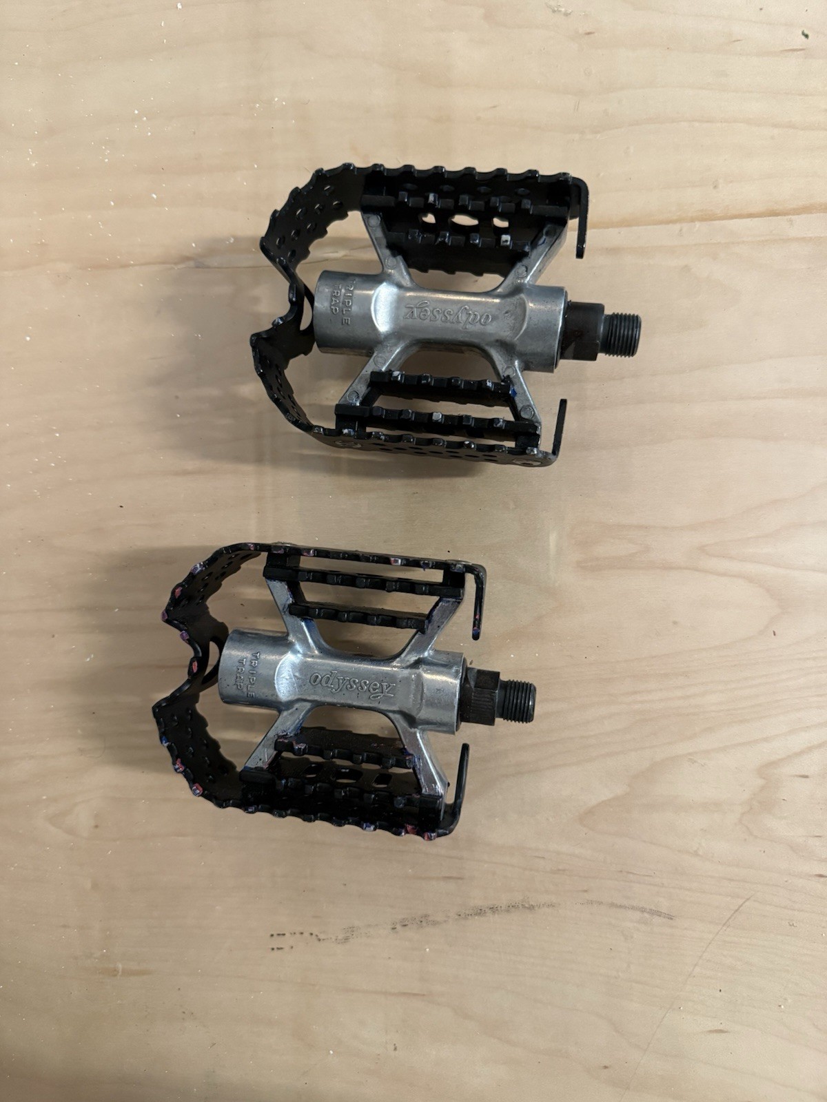 Odyssey Triple Trap Flat Platform Pedals Black/Silver 9/16 in Pair